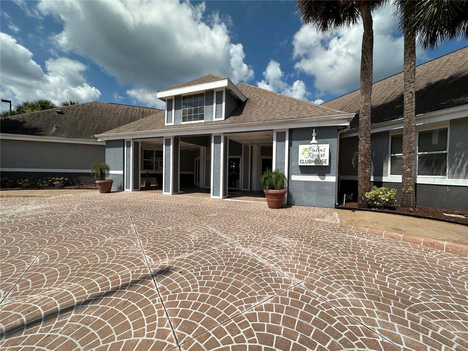 3100 PARKWAY BLVD #123