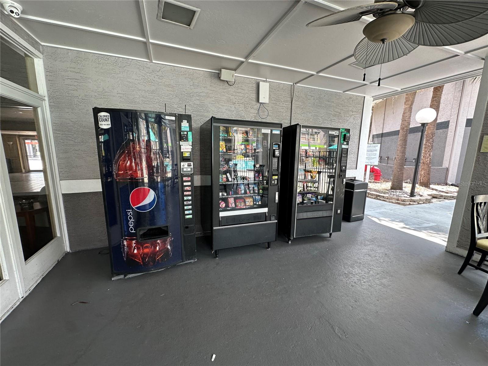 3100 PARKWAY BLVD #123