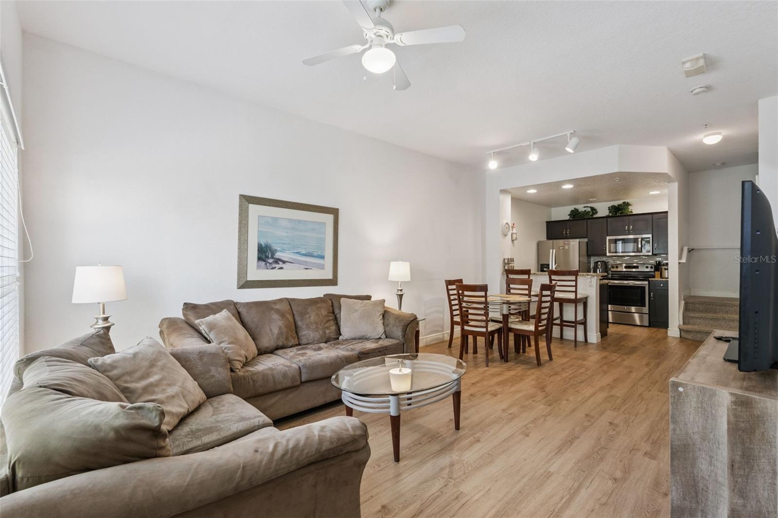 4564 YELLOWGOLD RD E #106