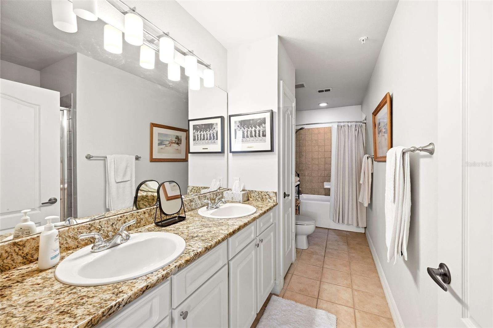 501 MIRASOL CIR #402