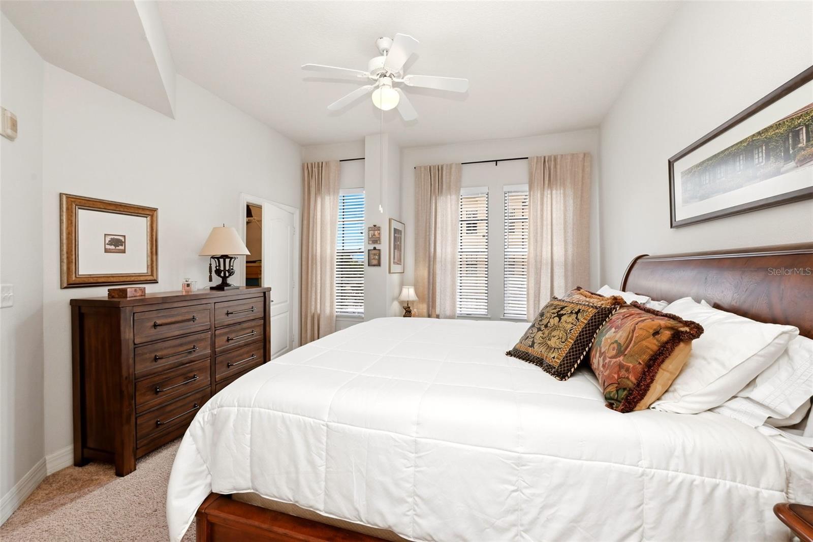 501 MIRASOL CIR #402
