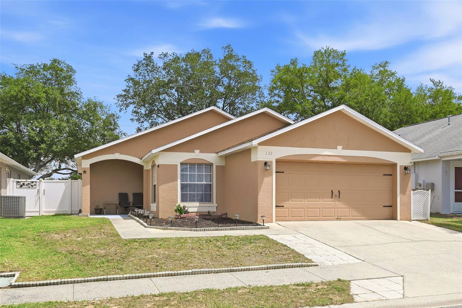 132 CELLO ST