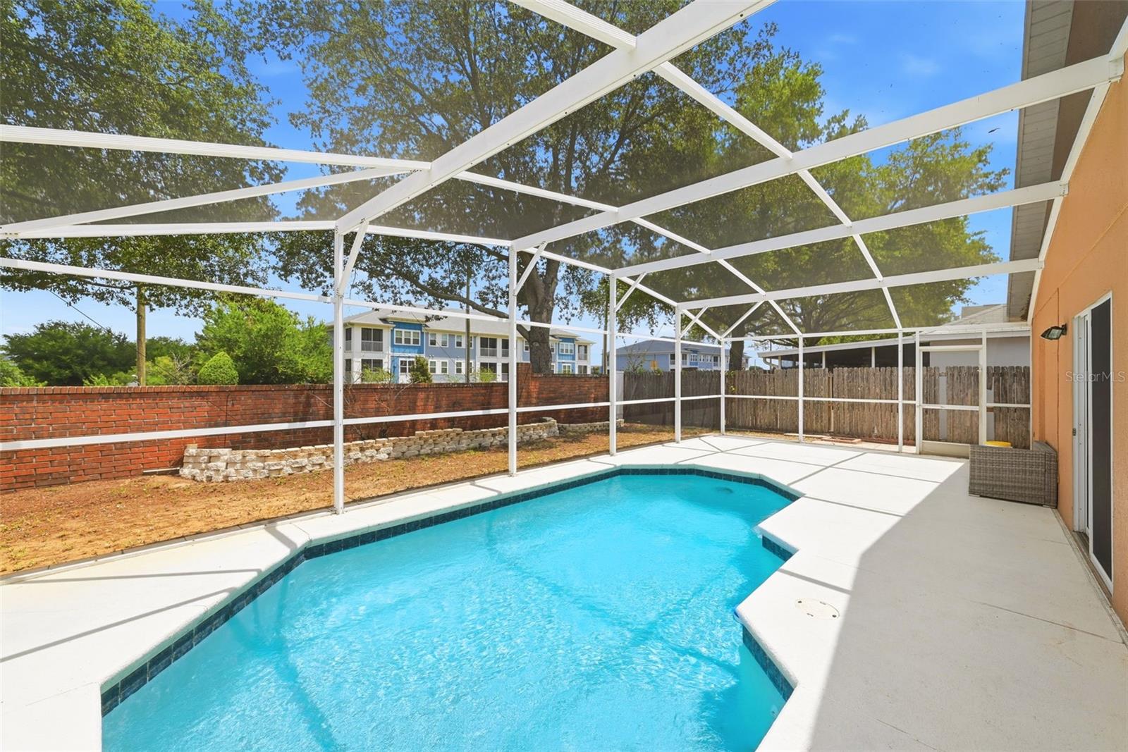 132 CELLO ST