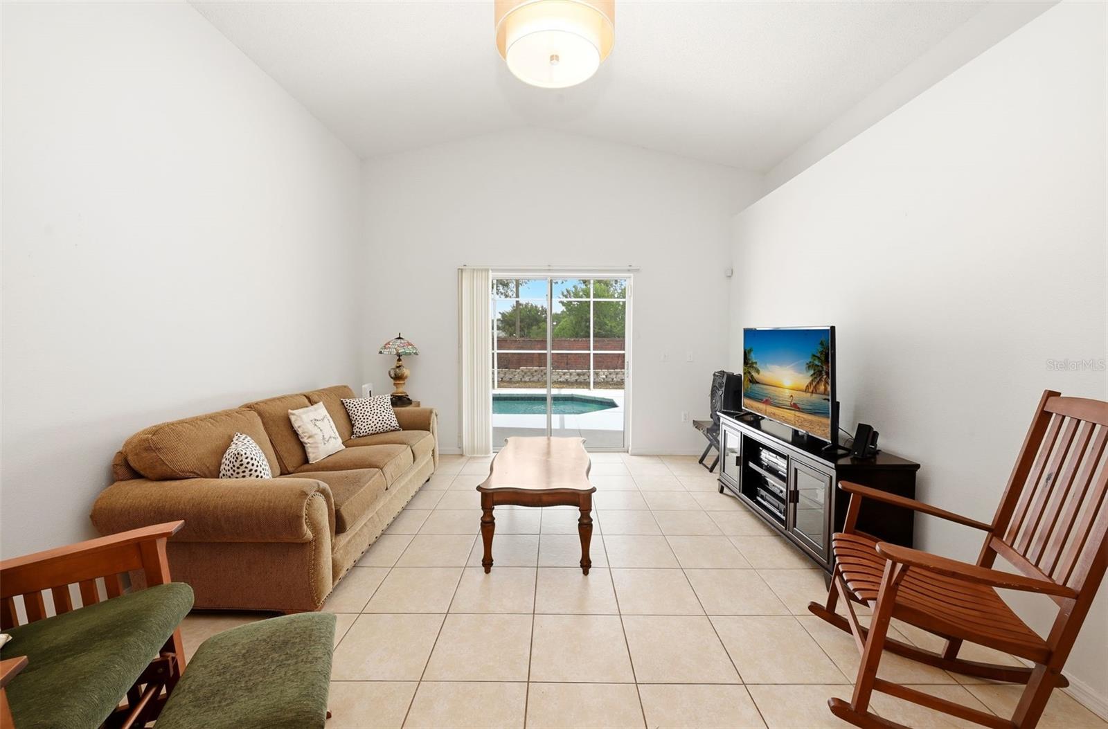 132 CELLO ST