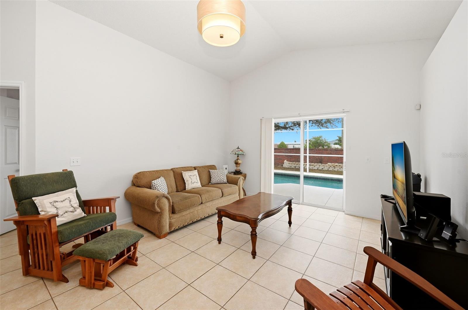 132 CELLO ST
