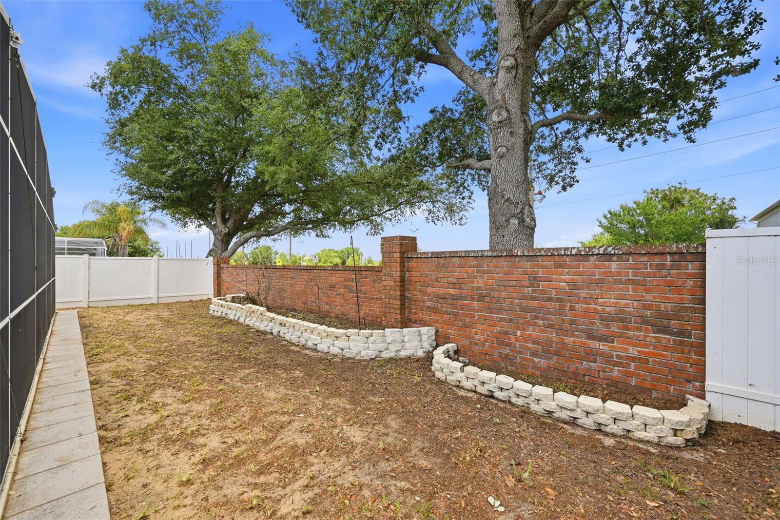 132 CELLO ST