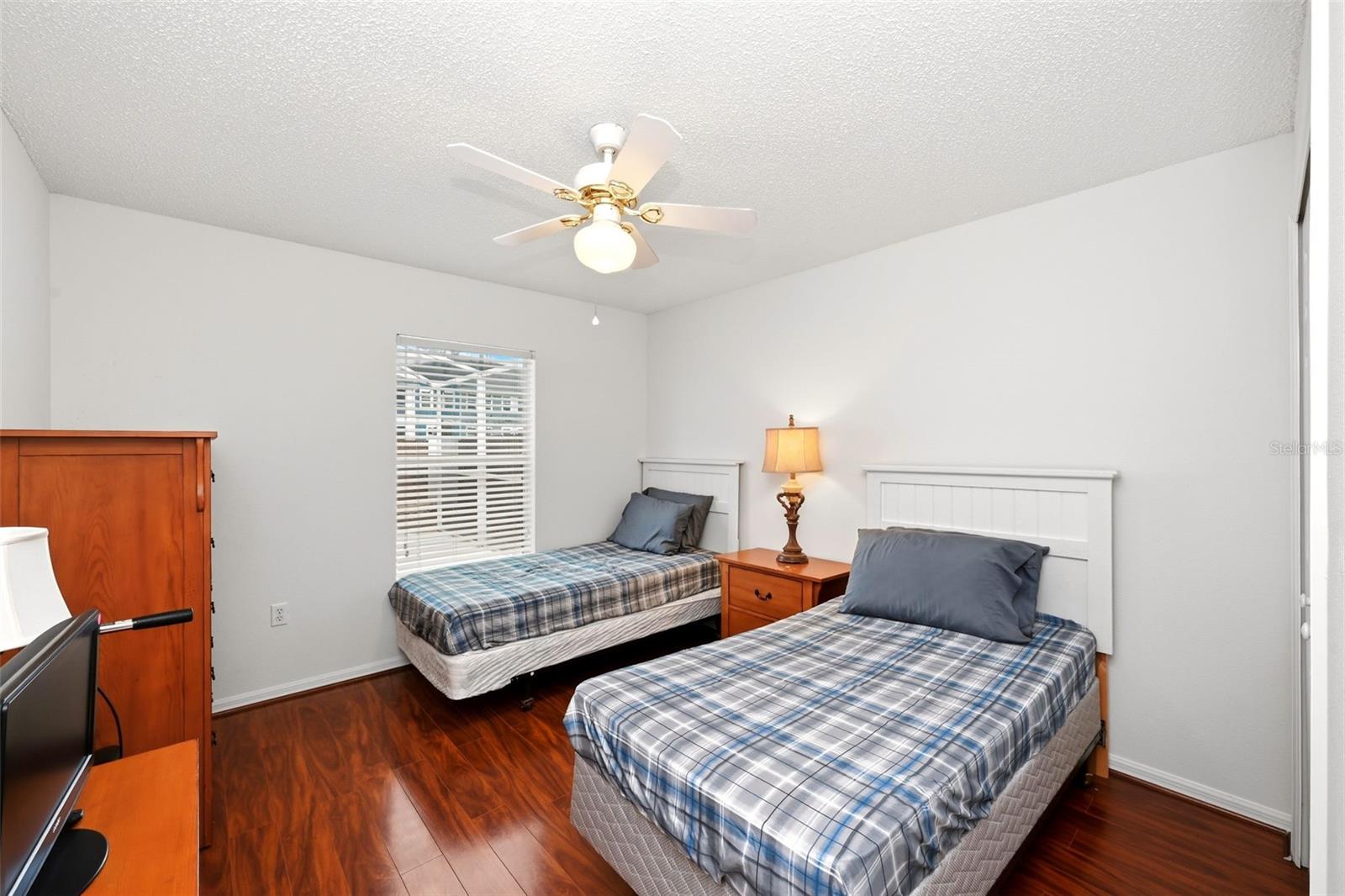 132 CELLO ST