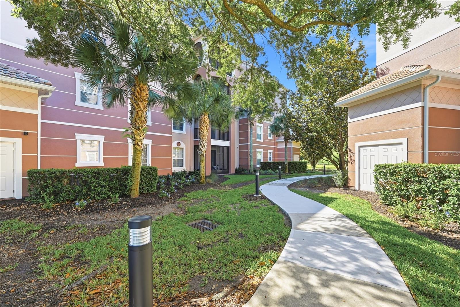 8252 CIVITA DR #202