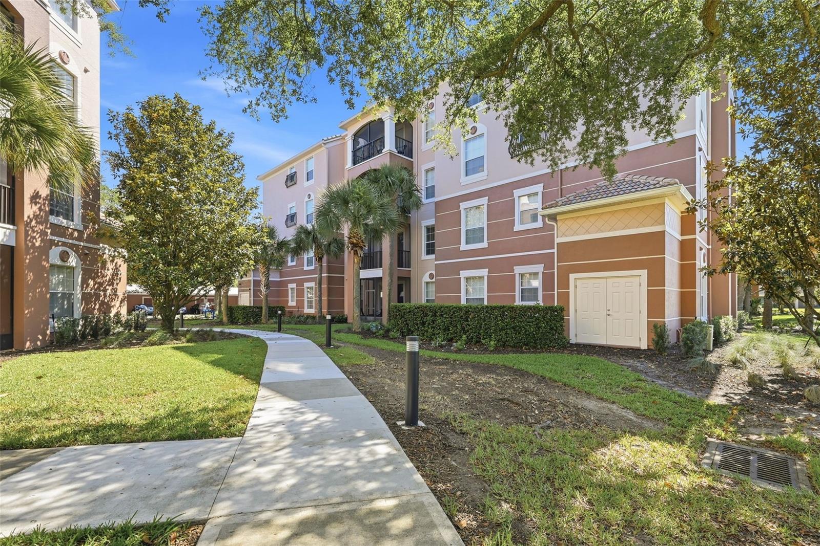 8252 CIVITA DR #202