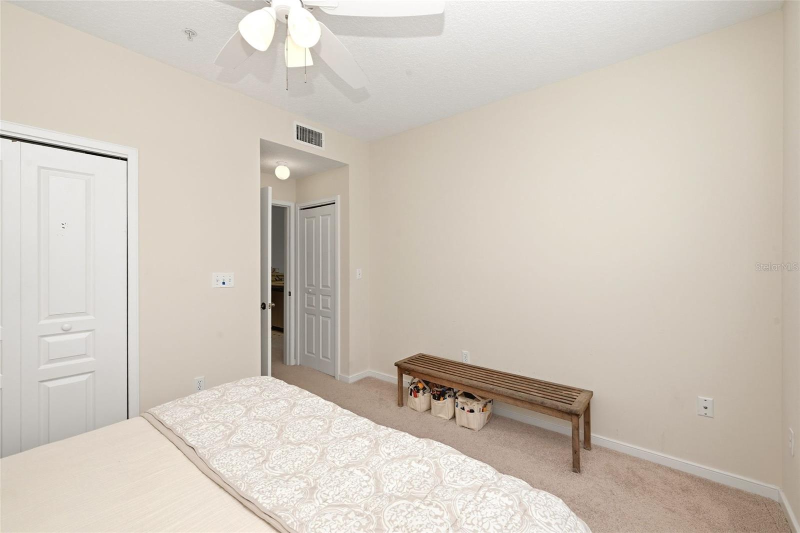 611 CAMPUS ST #280