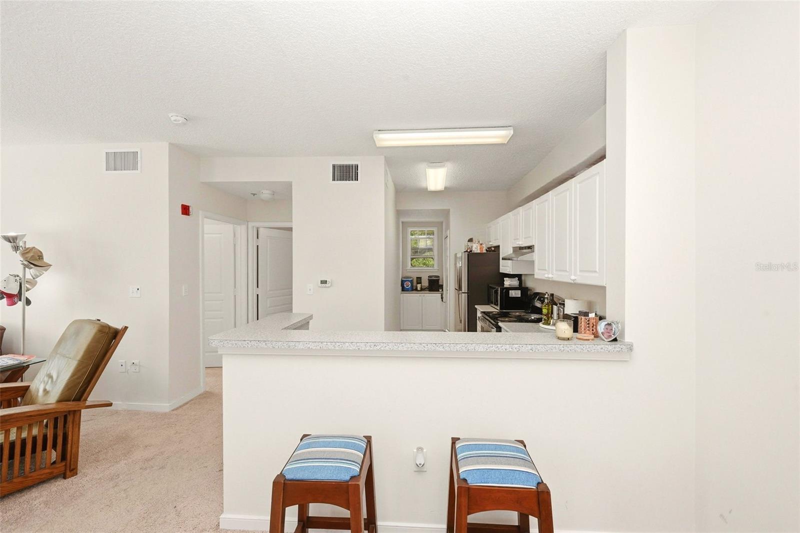 611 CAMPUS ST #280