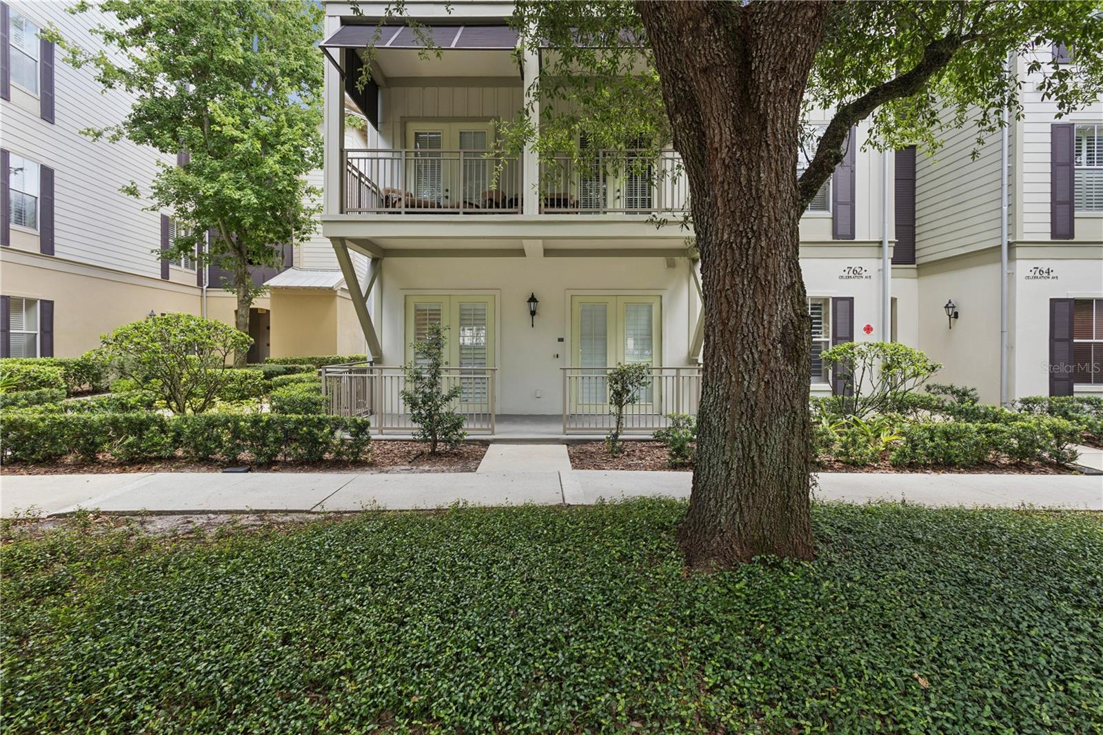 762 CELEBRATION AVE #2201