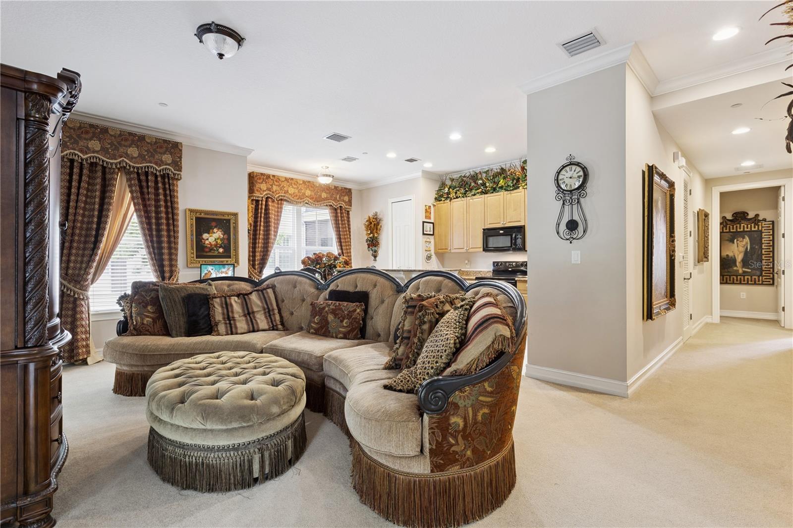 762 CELEBRATION AVE #2201