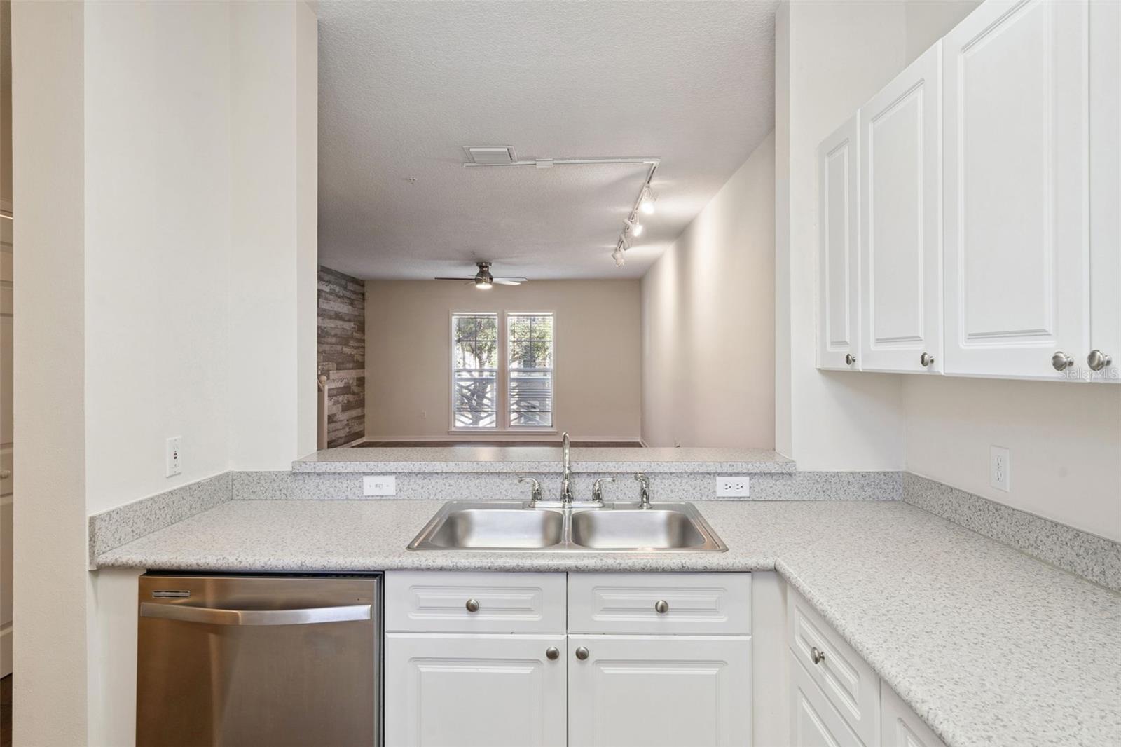 720 CELEBRATION AVE #235