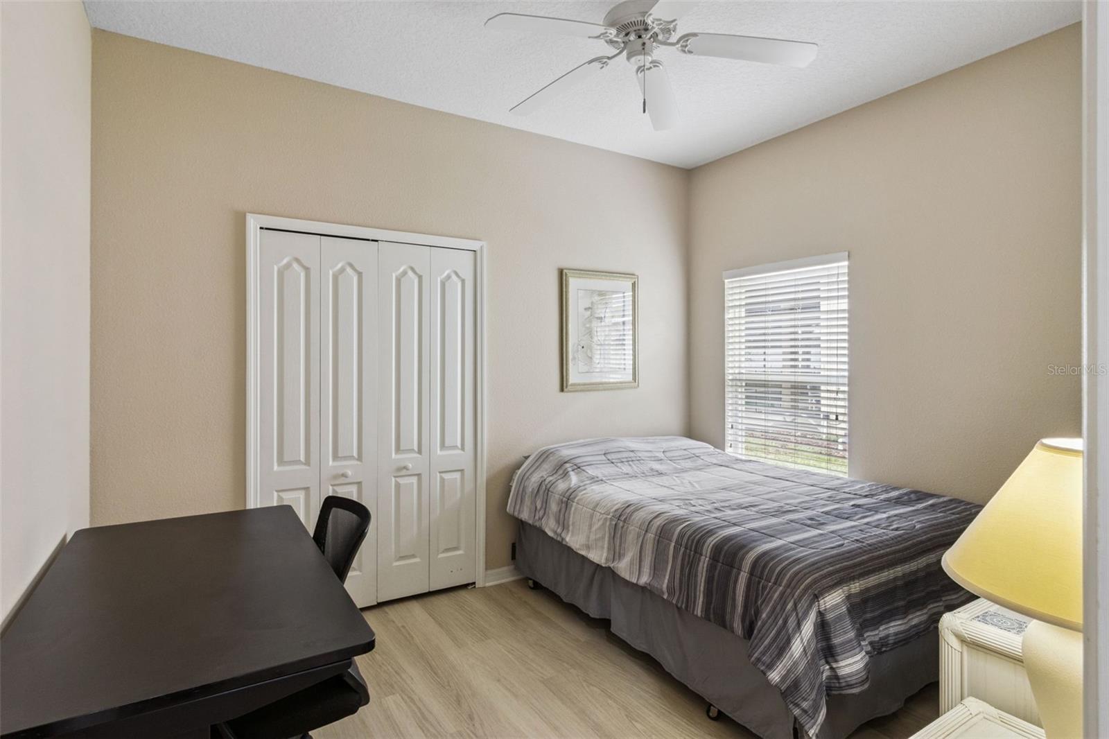 836 SUSSEX DR