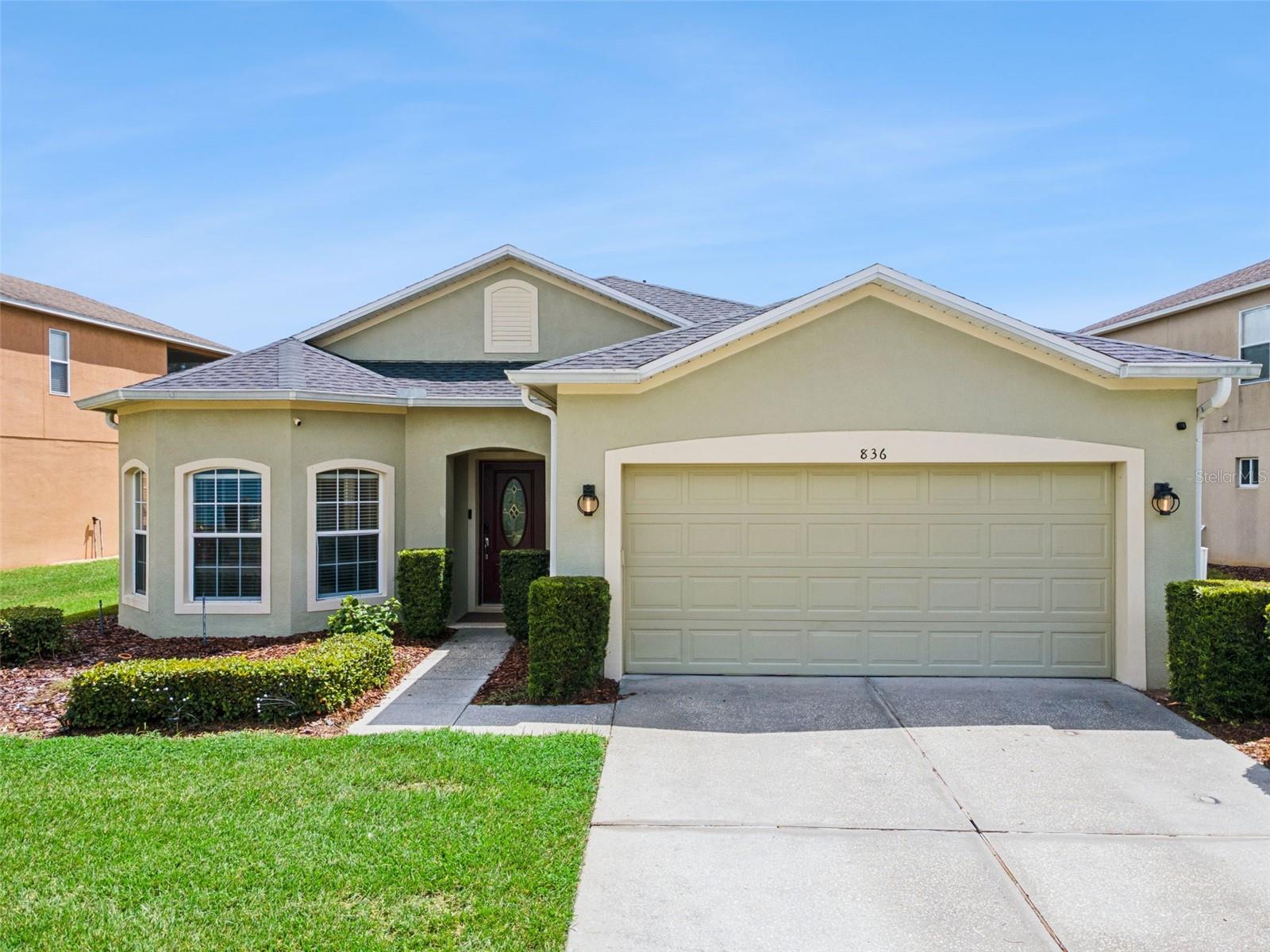 836 SUSSEX DR