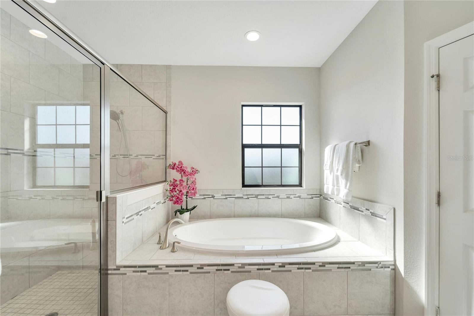 2842 VALENCIA RIDGE ST