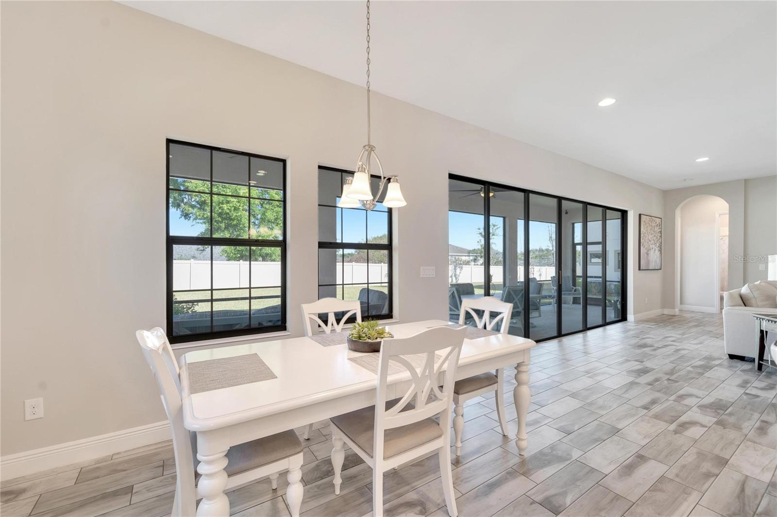 2842 VALENCIA RIDGE ST