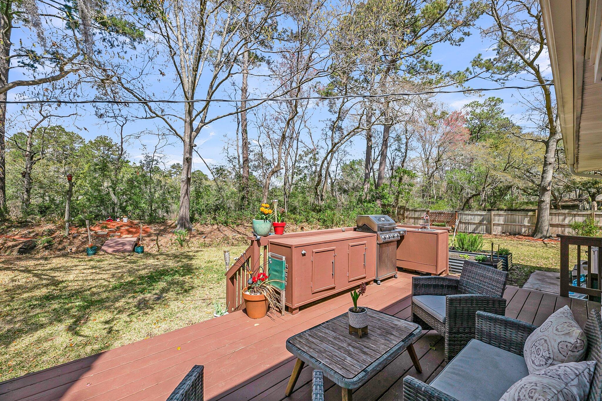 1522 N Pinebark Lane