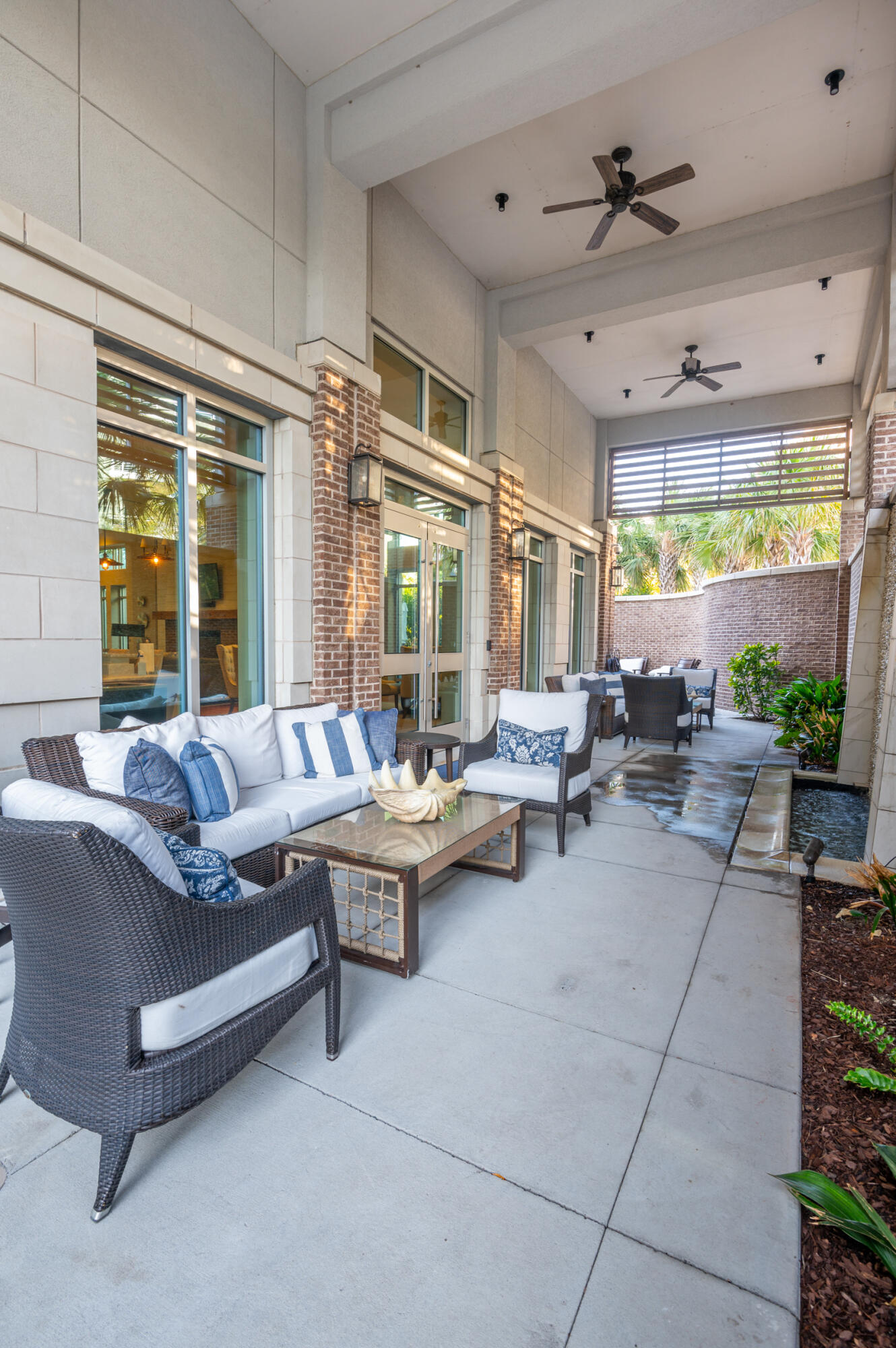 155 Wingo Way # 415