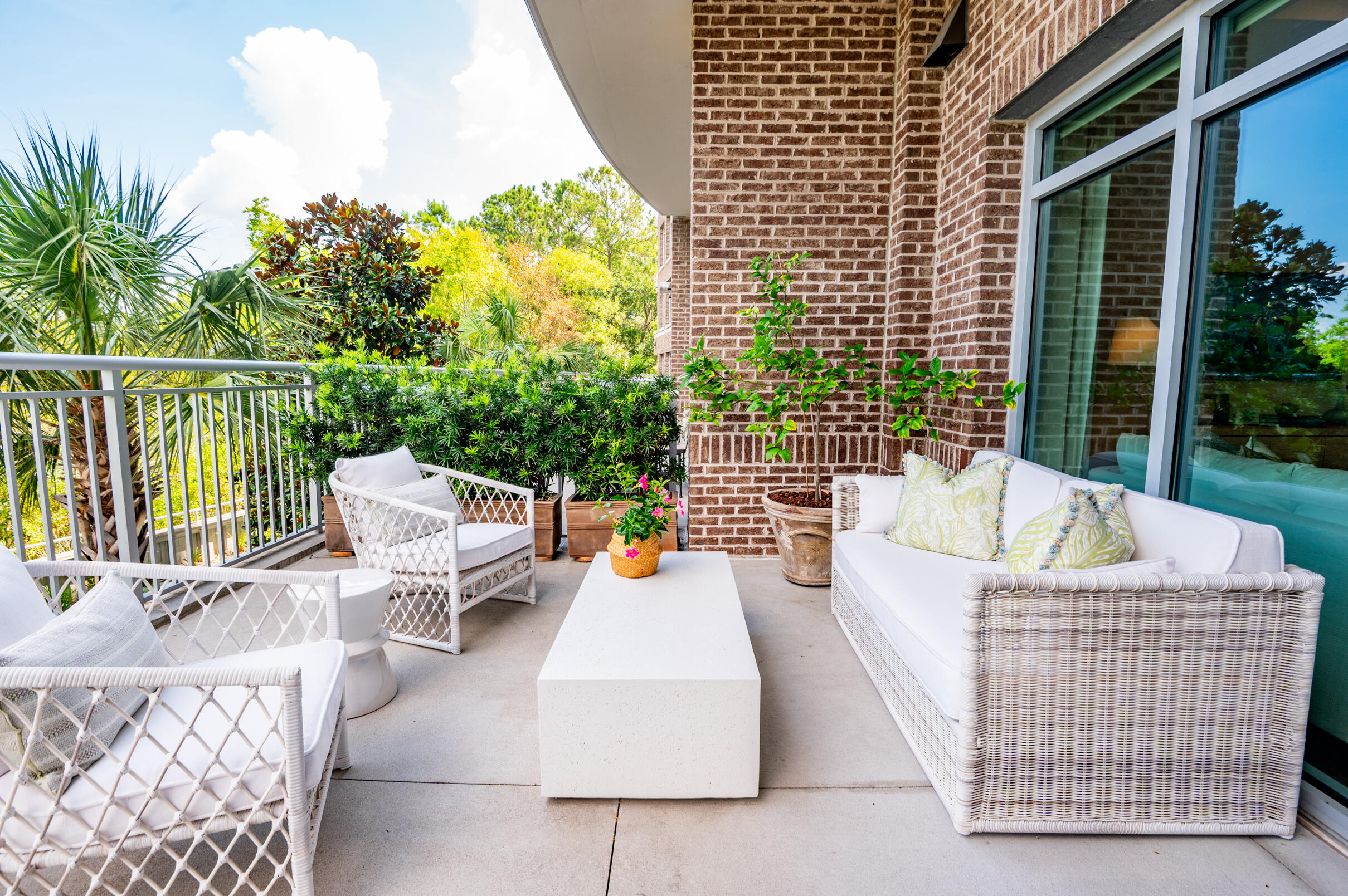 155 Wingo Way # 415