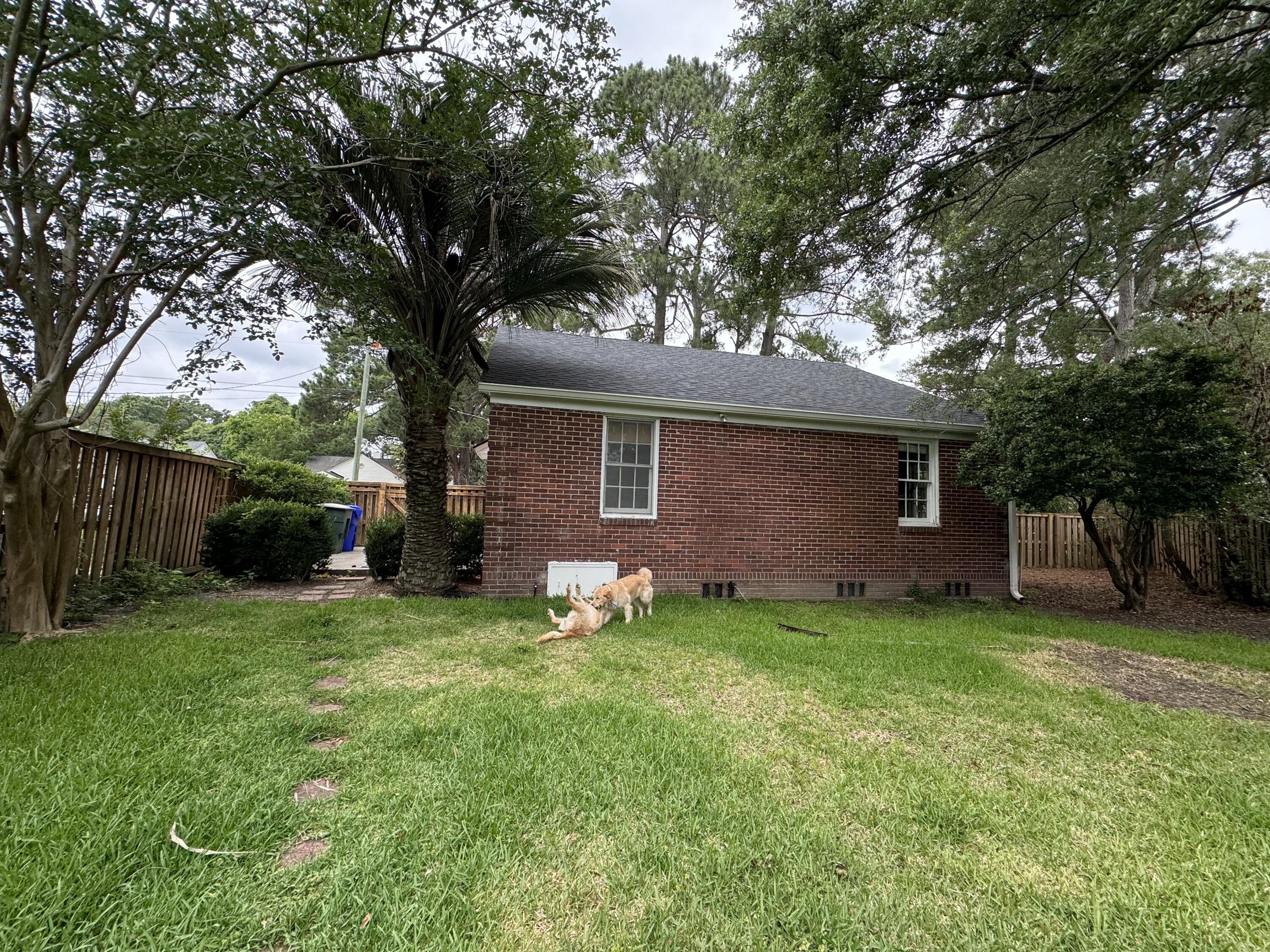 1 Colleton Dr Drive