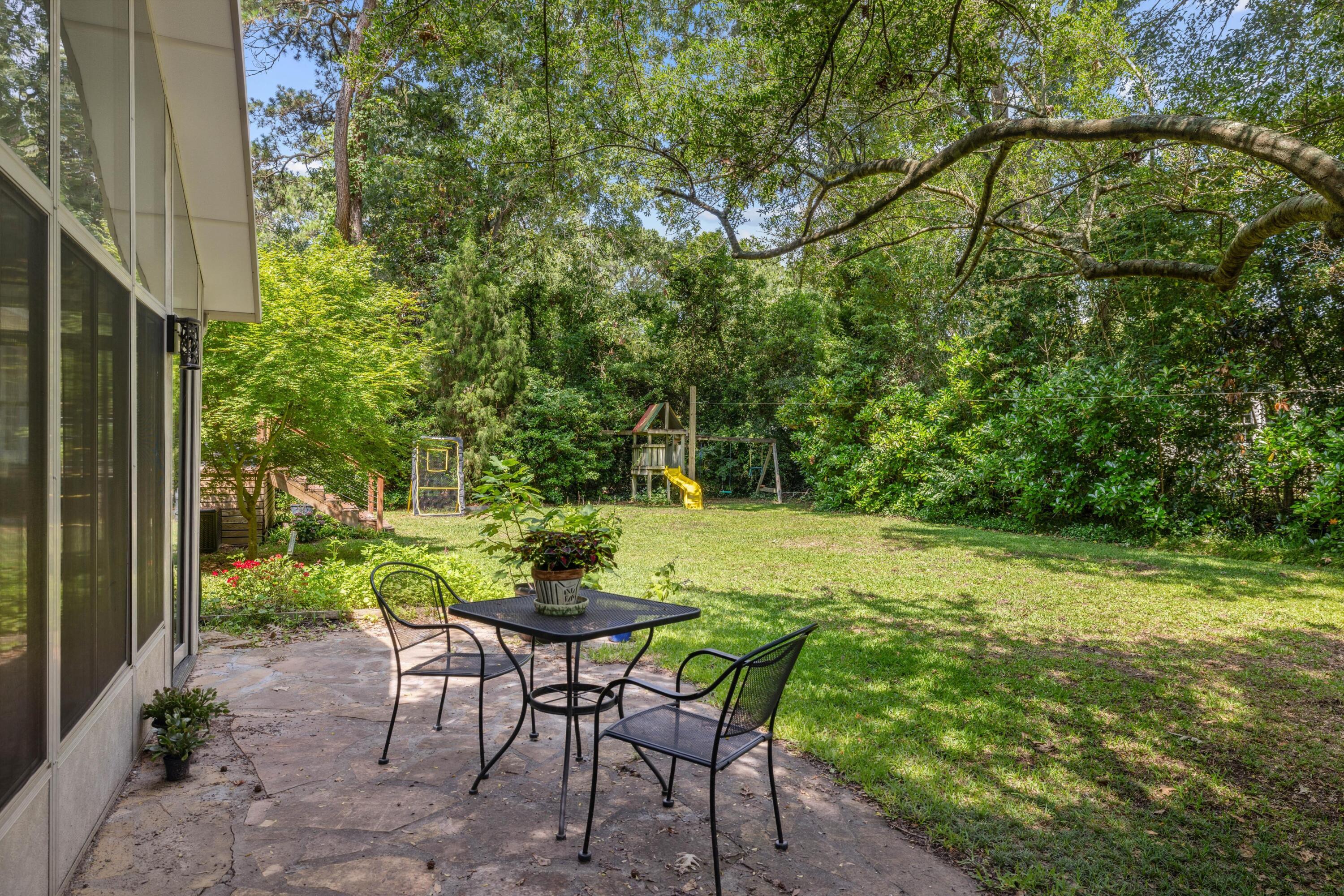1544 Burningtree Road