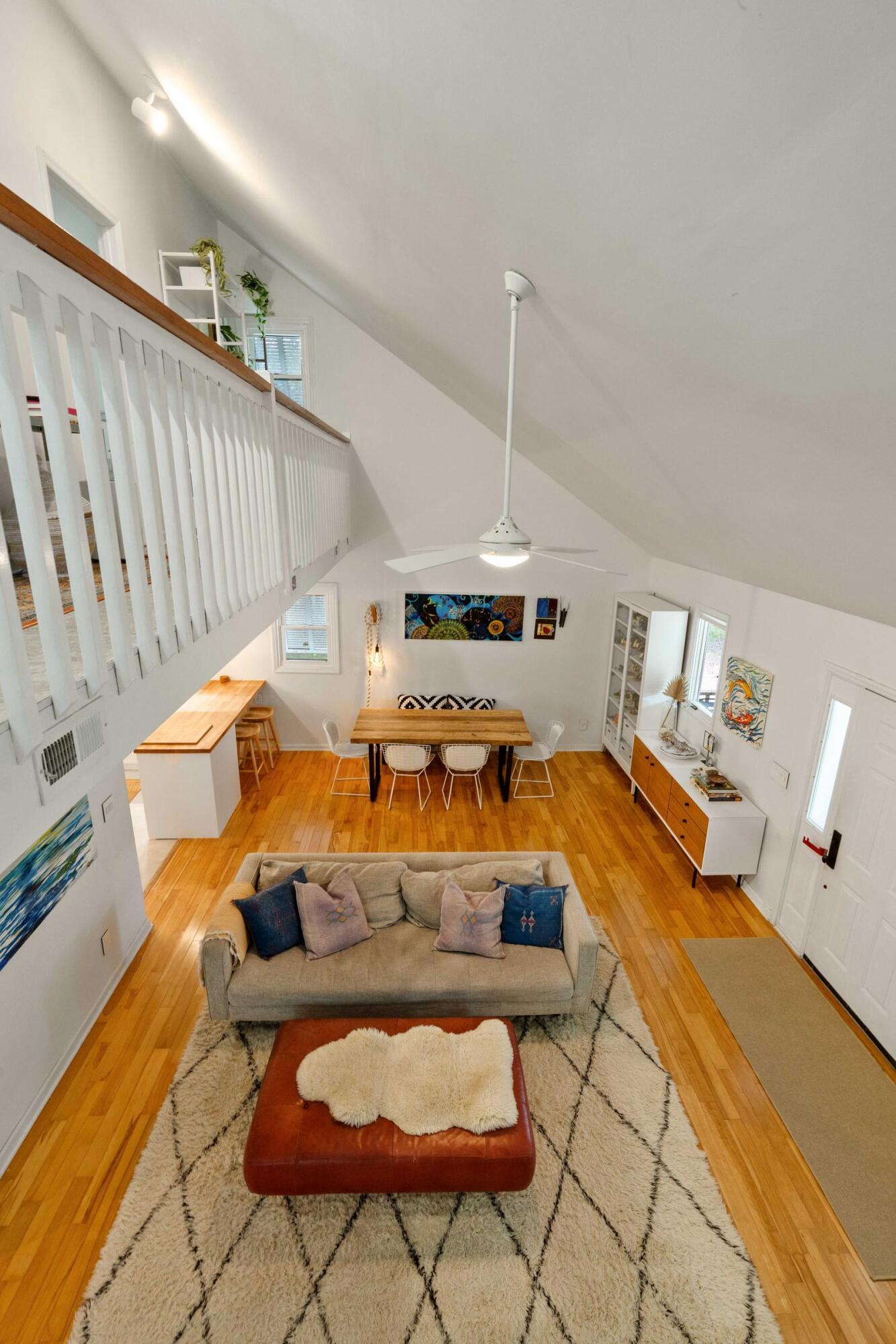 1515 N Lakeshore Drive