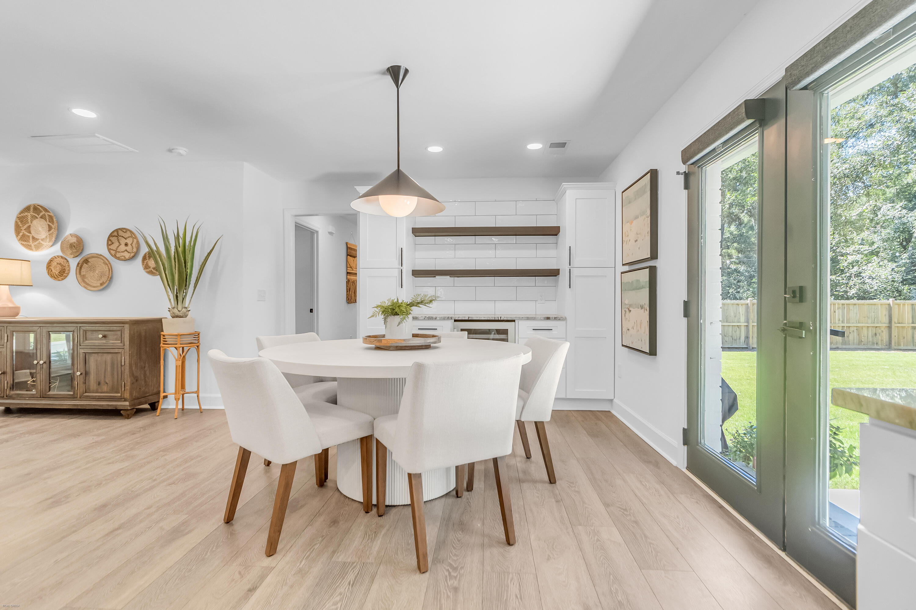 1079 Kentwood Circle