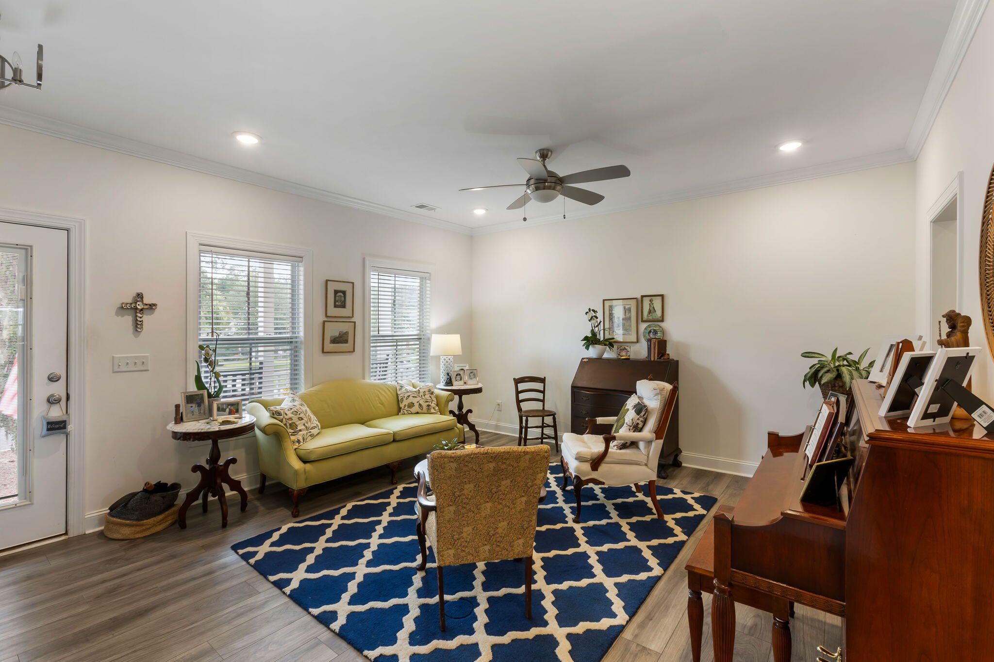 1110 Saint Paul'S Parrish Lane