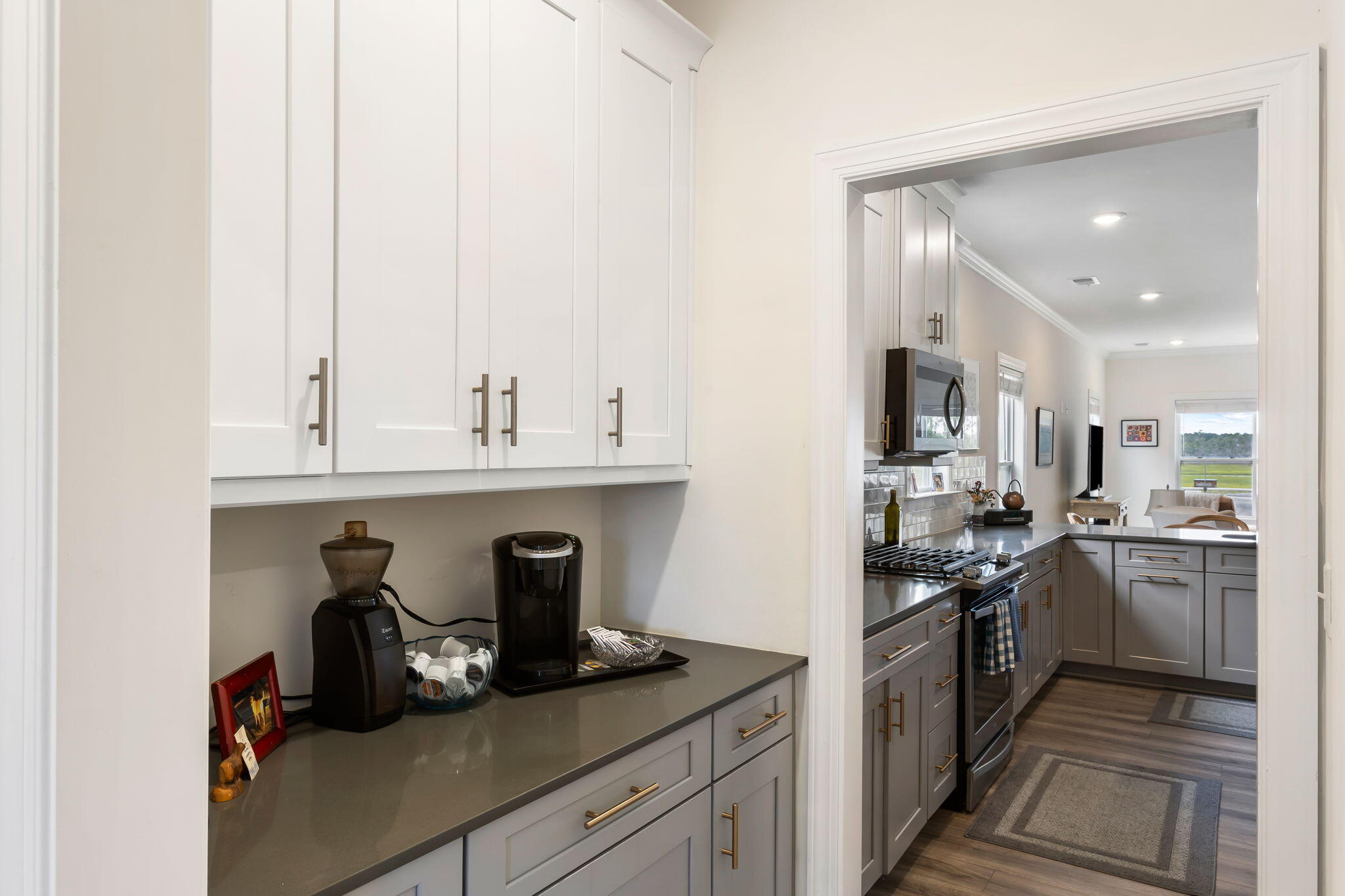 1110 Saint Paul'S Parrish Lane