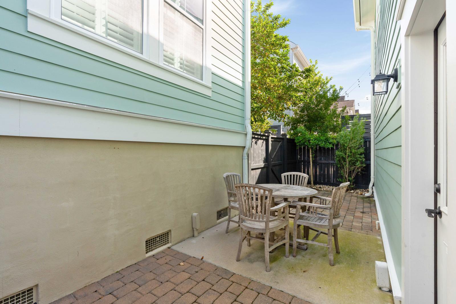 1459 Wando Landing Street