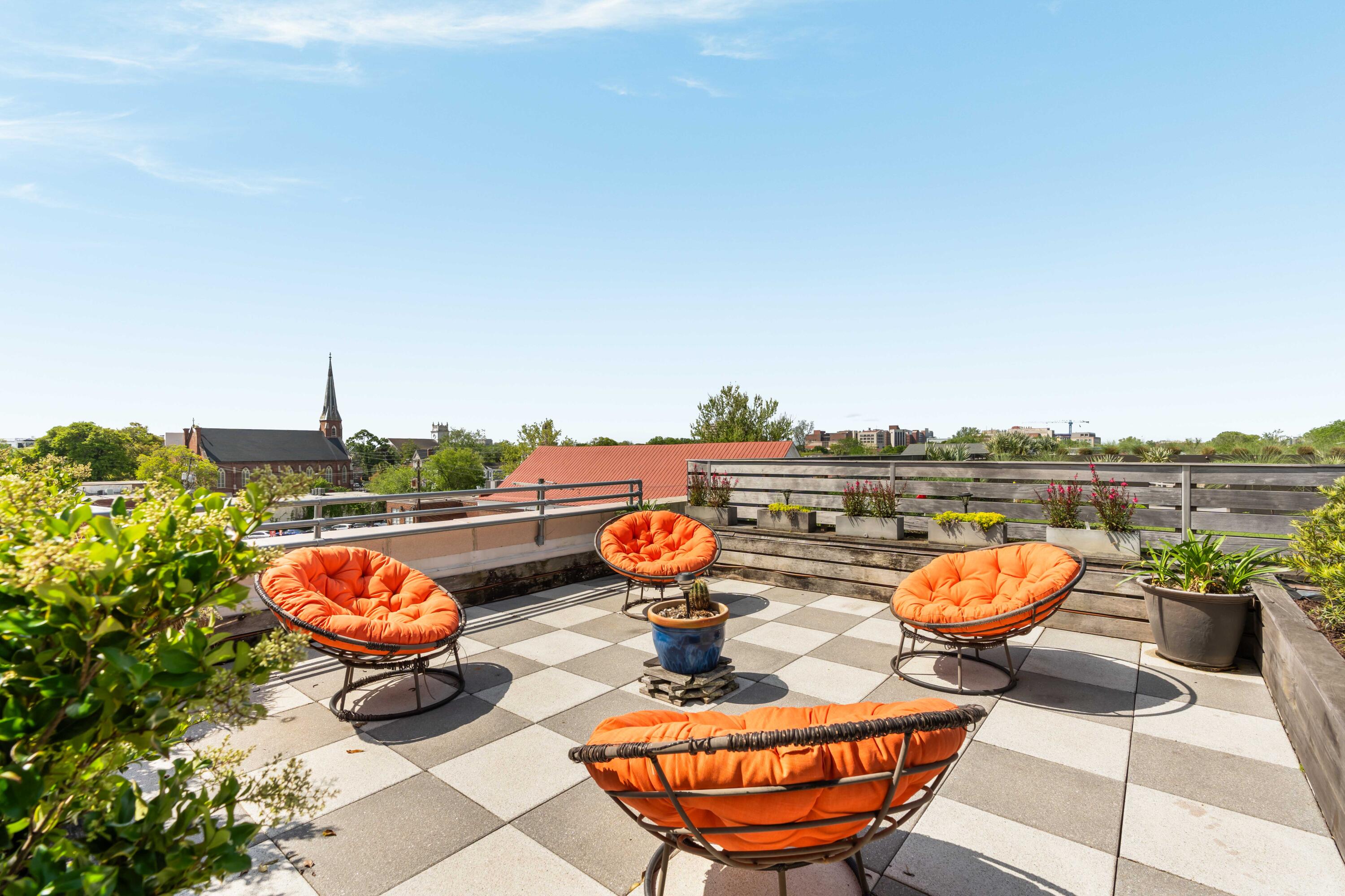 517 King Street Apt 10 Unit: Apt 1 & 10