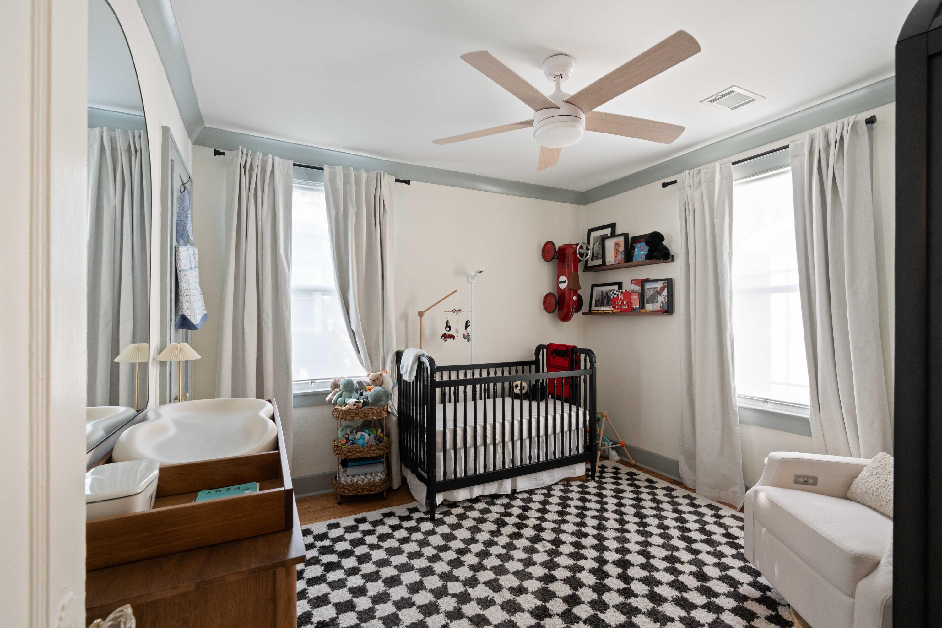 242 W Poplar Street, Charleston