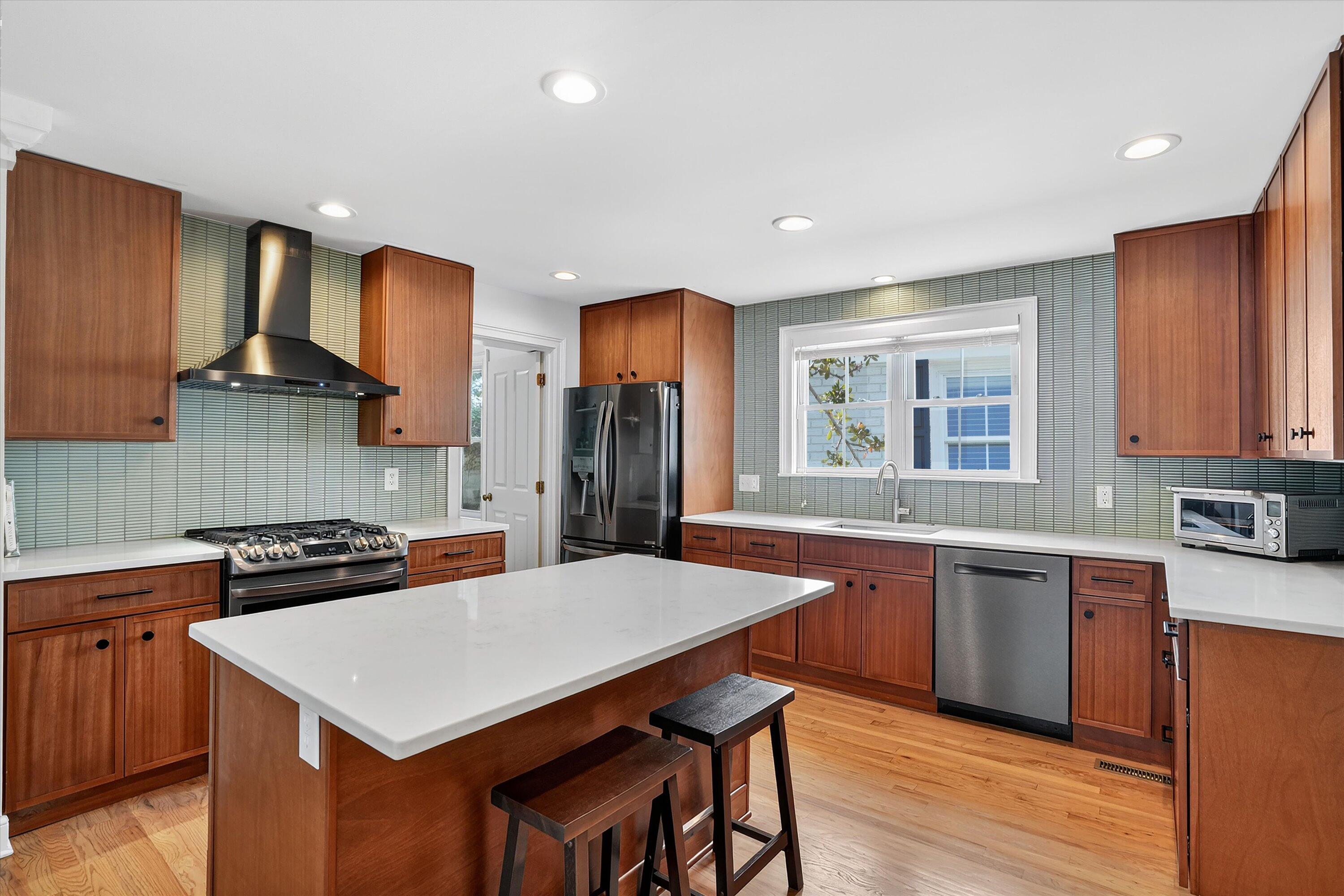 535 Rutledge Avenue, Charleston