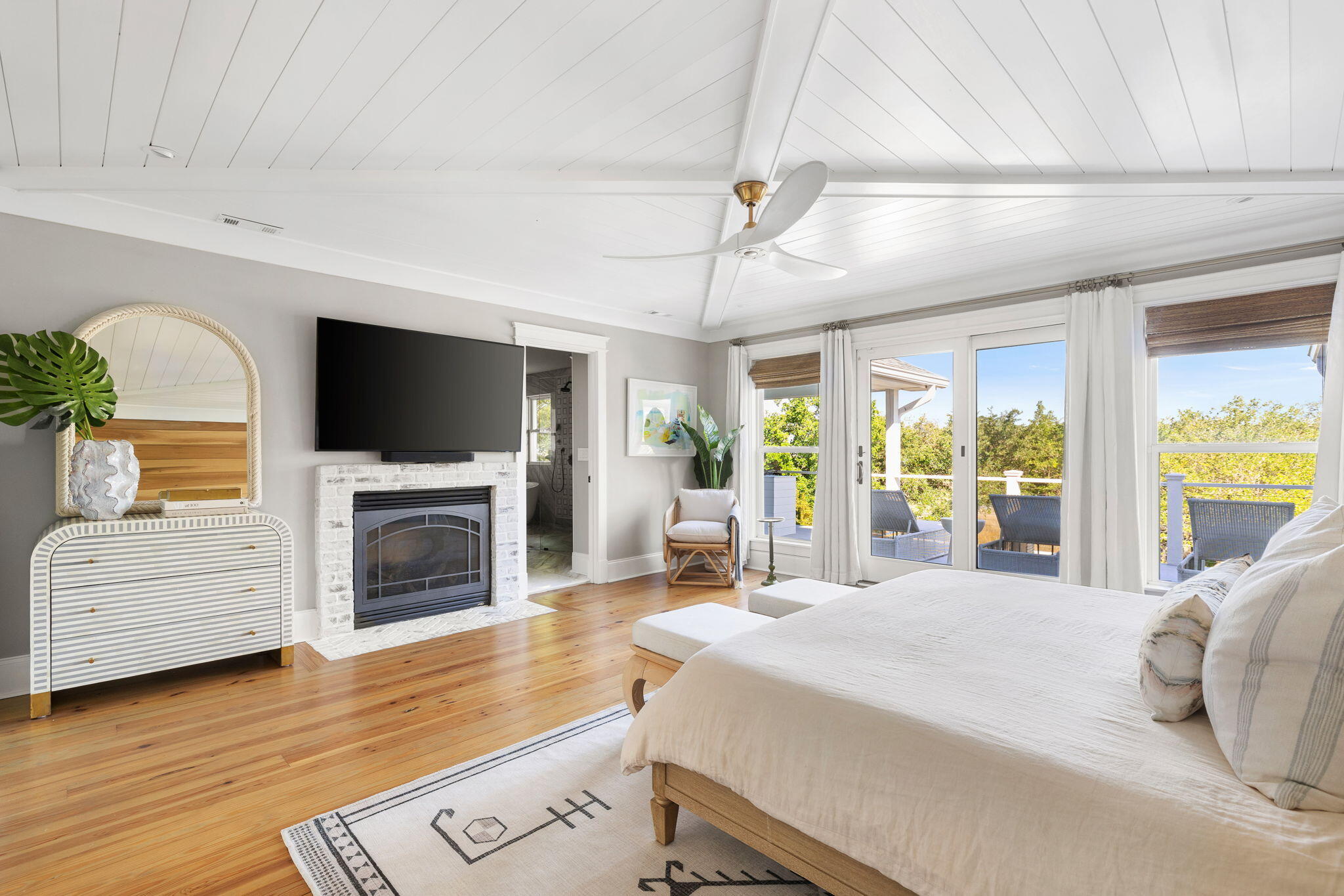 1635 Bull Creek Lane