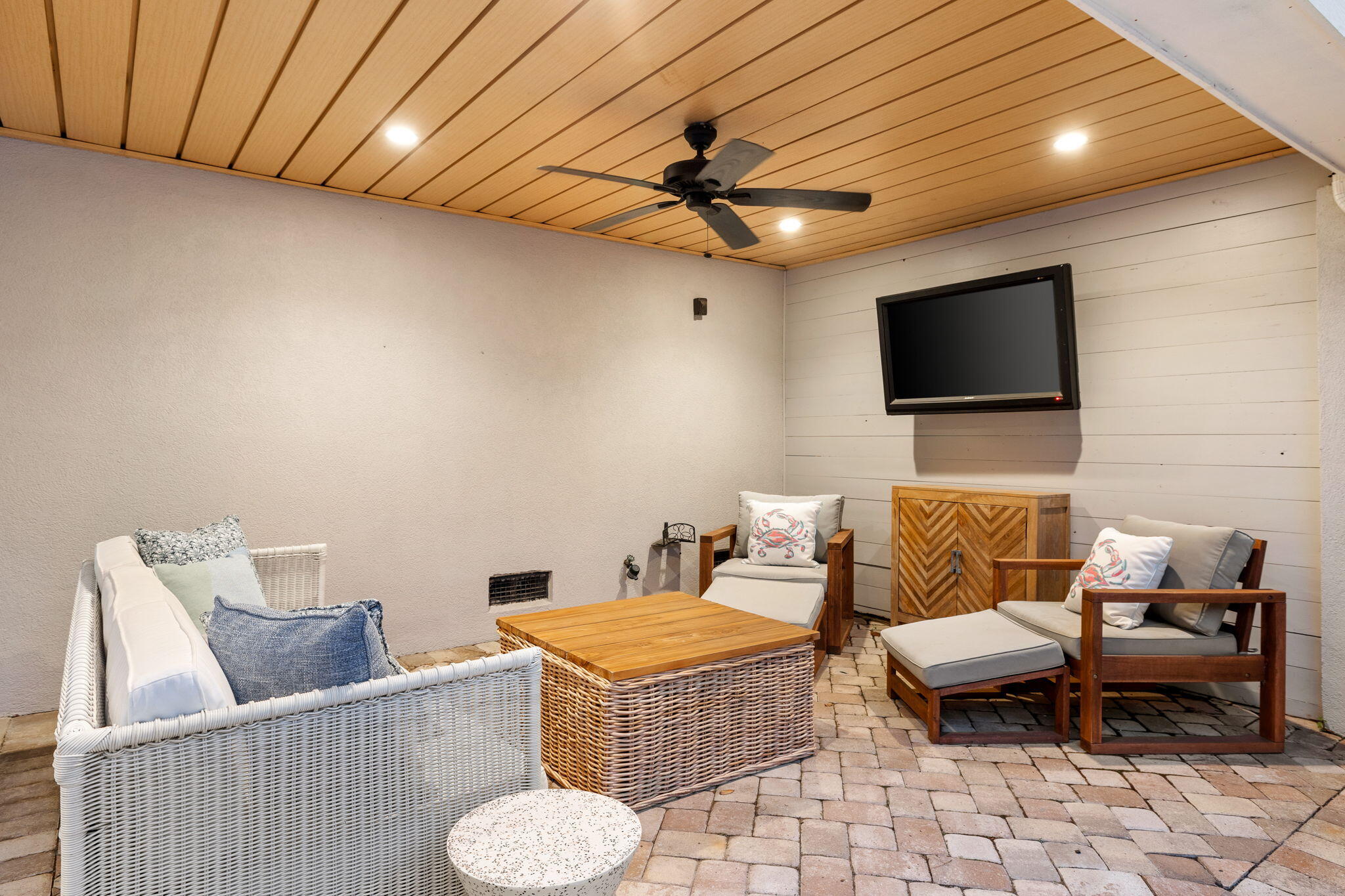 1635 Bull Creek Lane