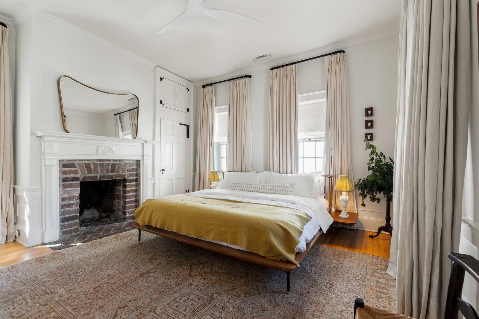 11 Saint Michaels Alley, Charleston