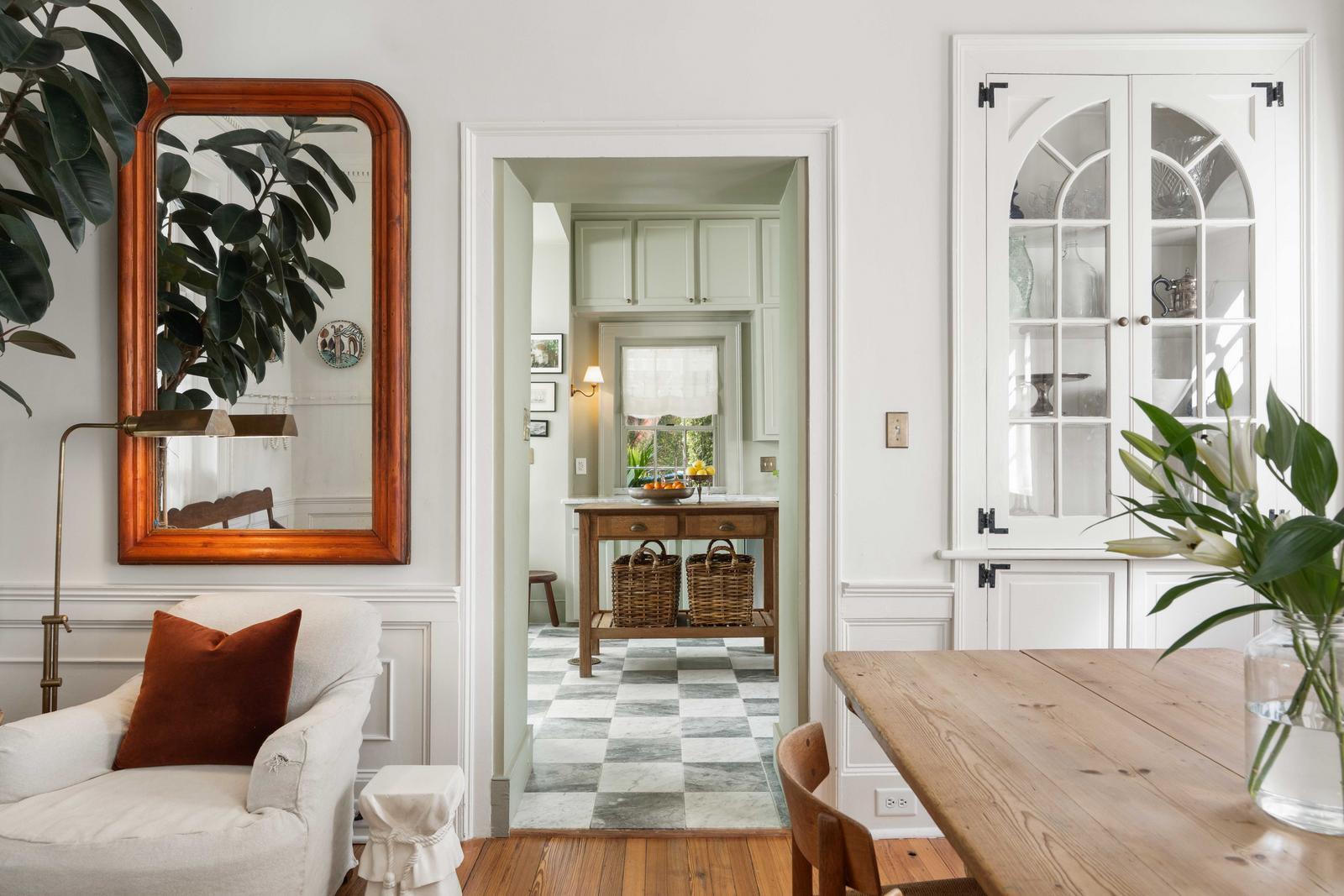 11 Saint Michaels Alley, Charleston