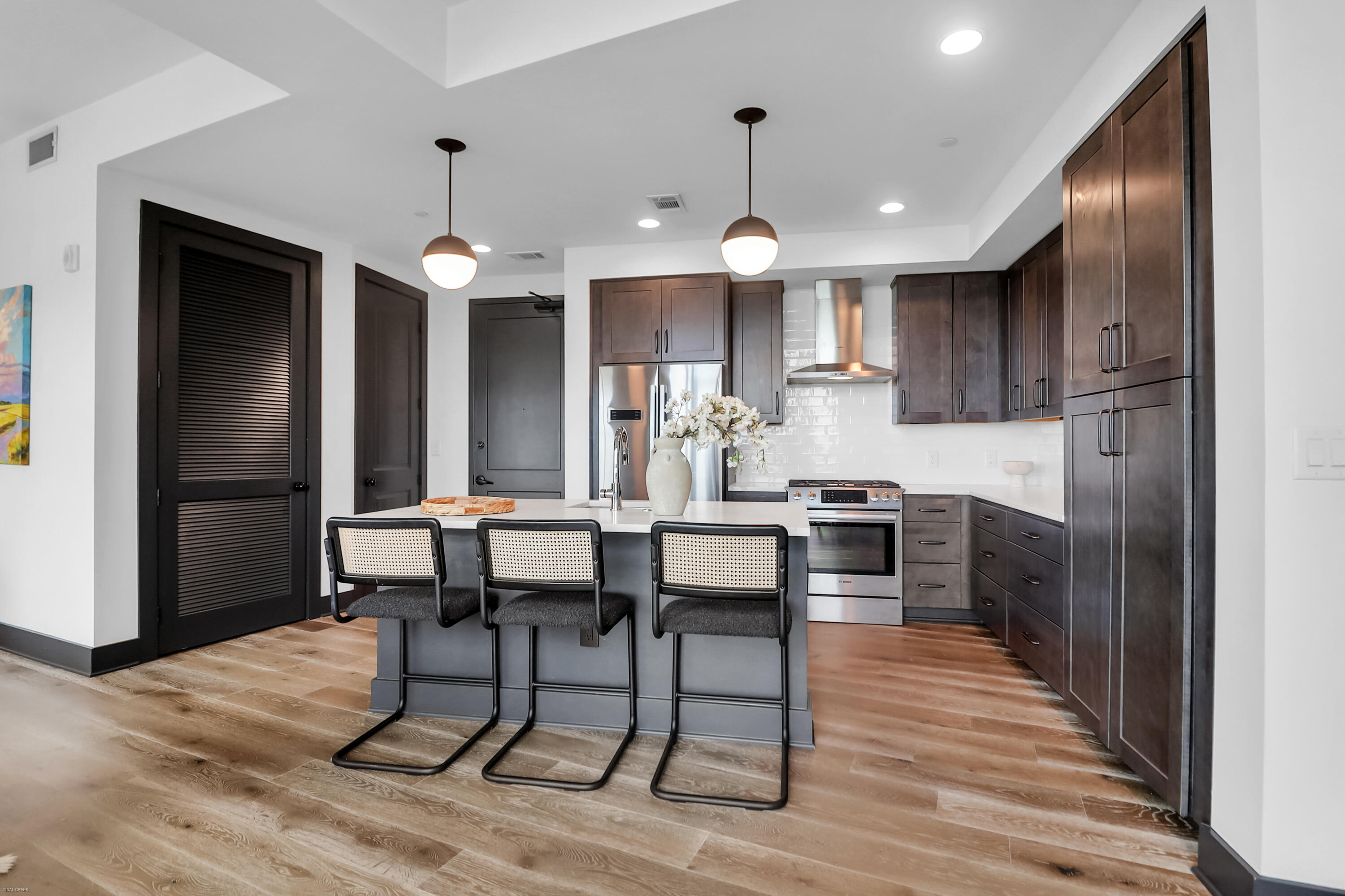 5 Gadsdenboro Street # 501