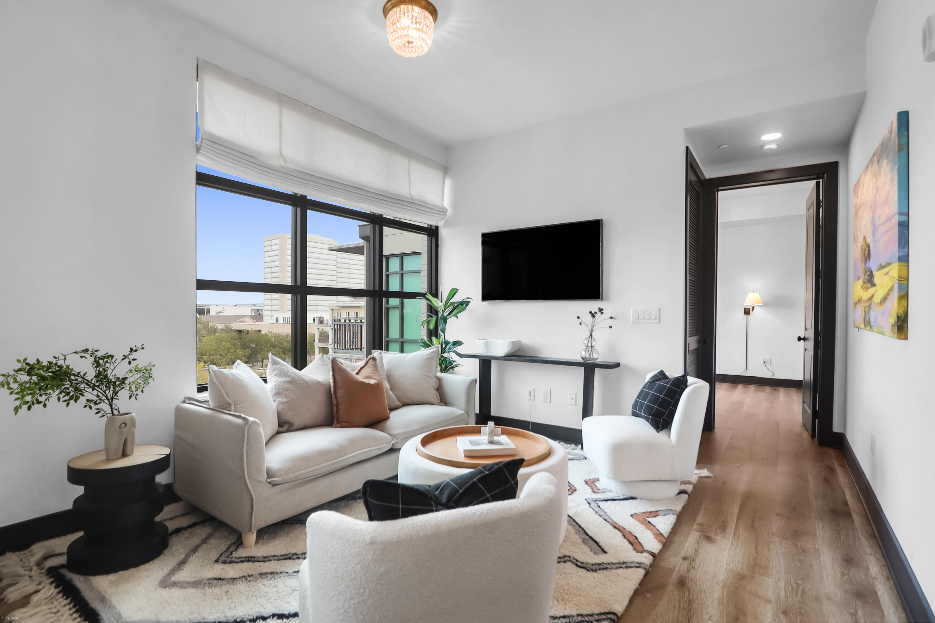 5 Gadsdenboro Street # 501