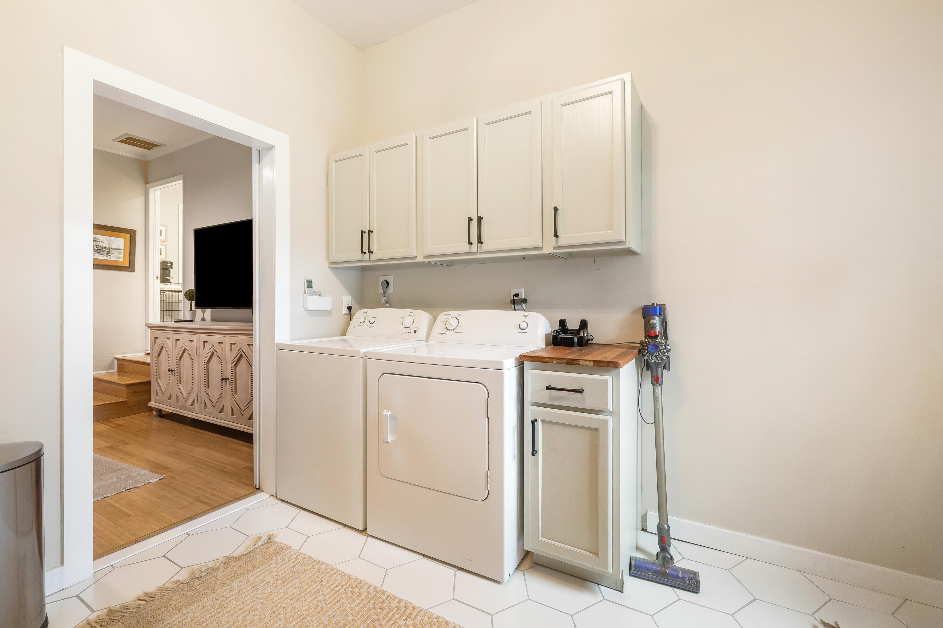 1107 Port Harbor Court