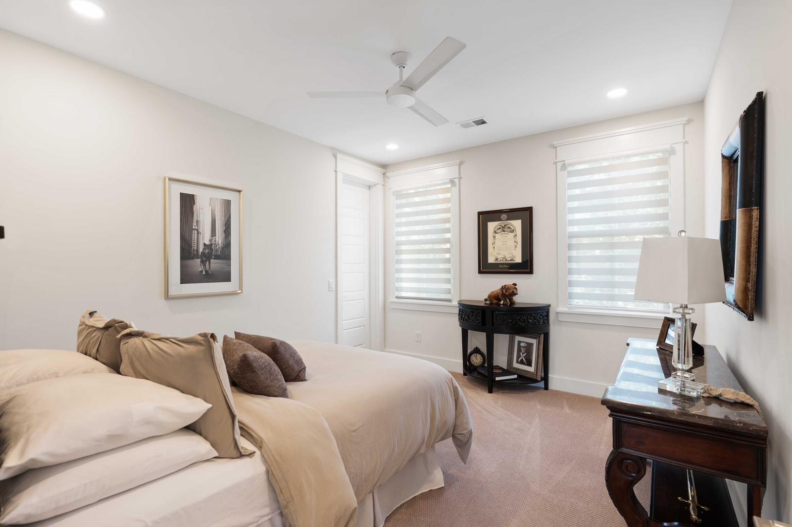 4286 Turtle Landing Court