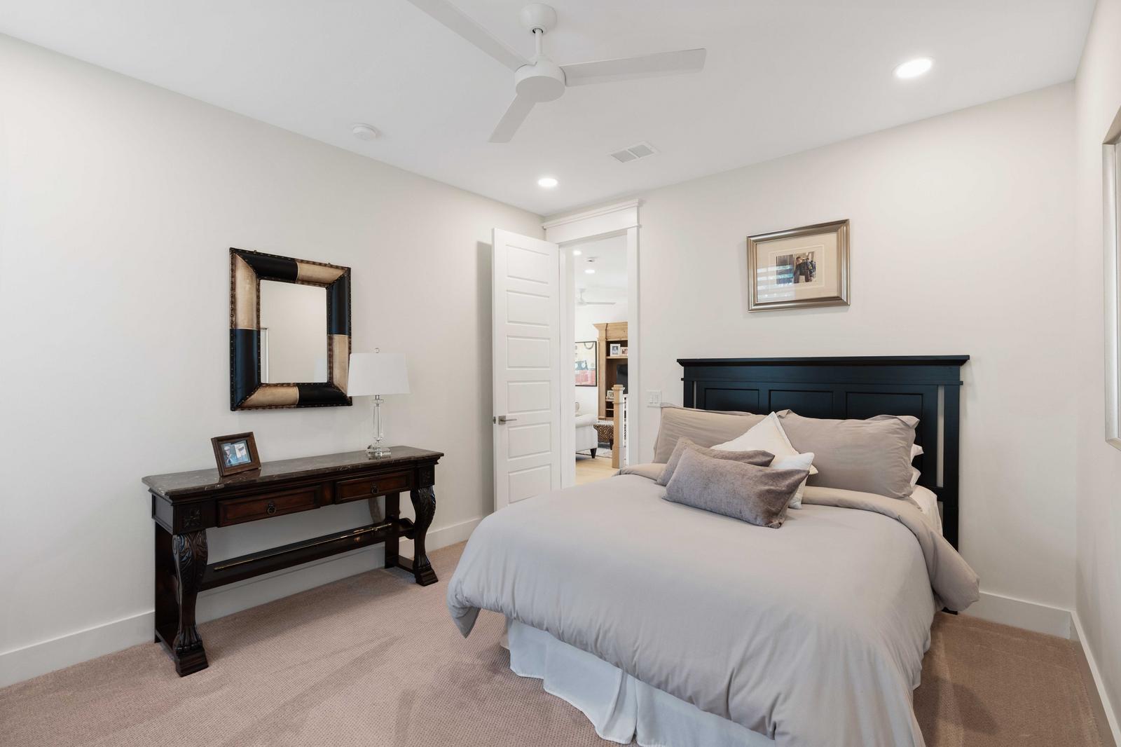 4286 Turtle Landing Court