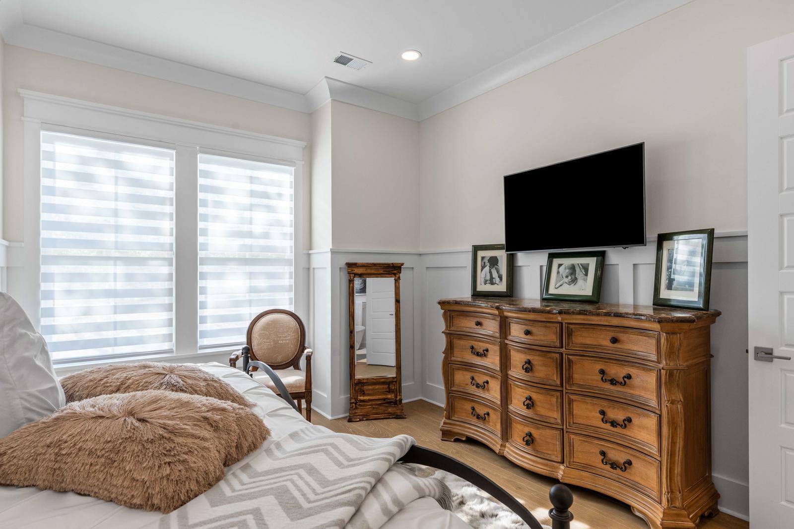 4286 Turtle Landing Court