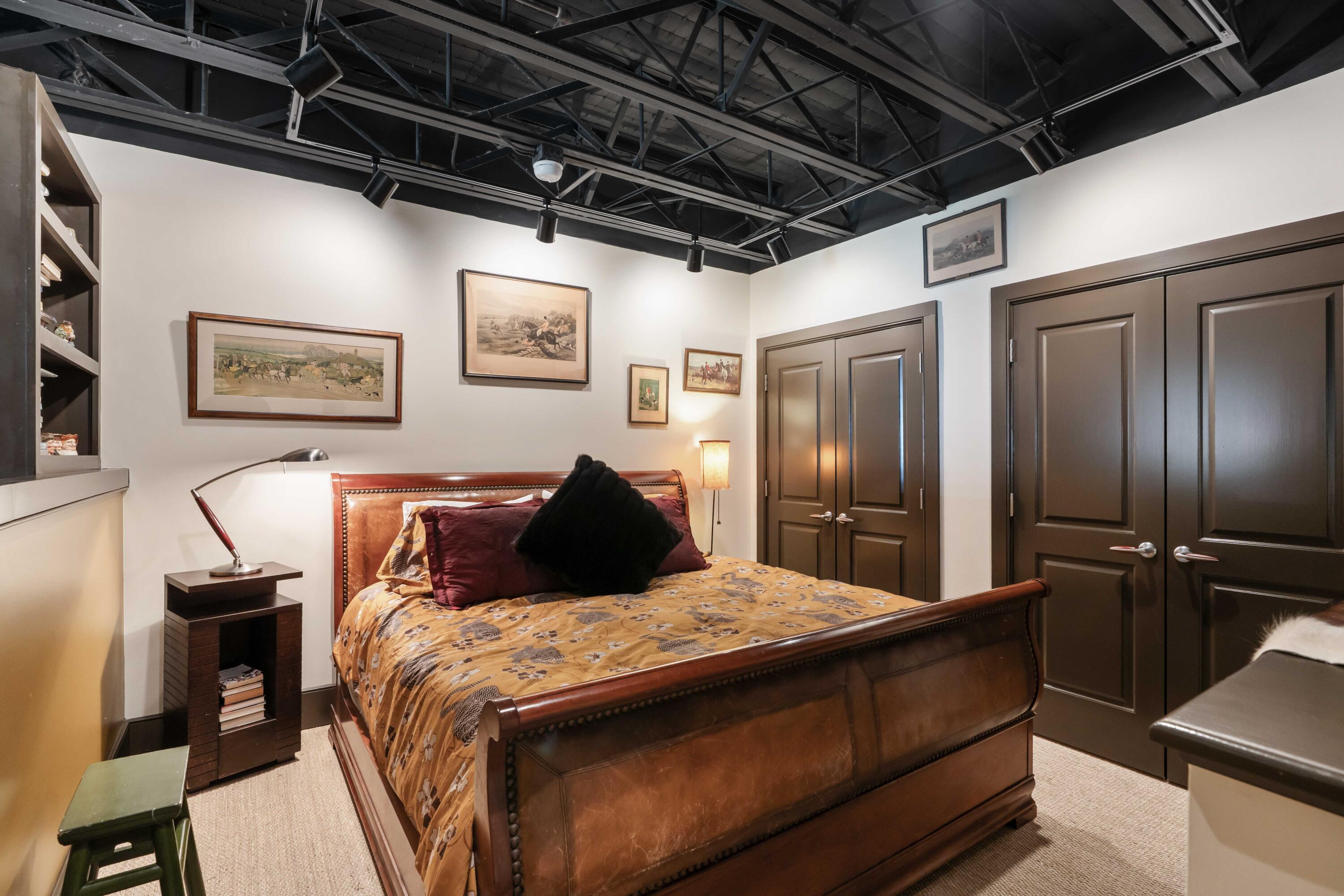 517 King Street # 10 Unit: Penthouse 1 & 10