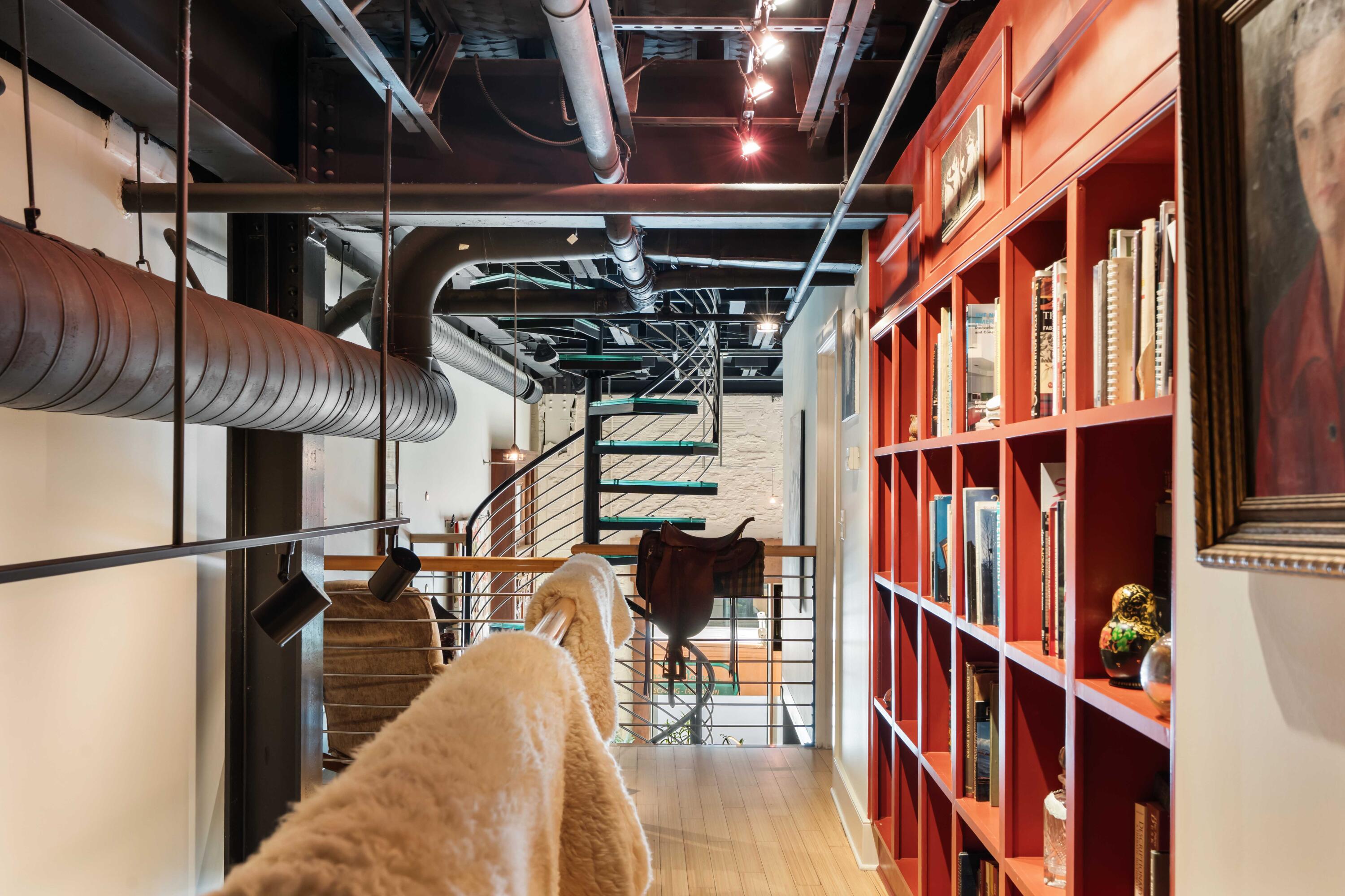 517 King Street # 10 Unit: Penthouse 1 & 10