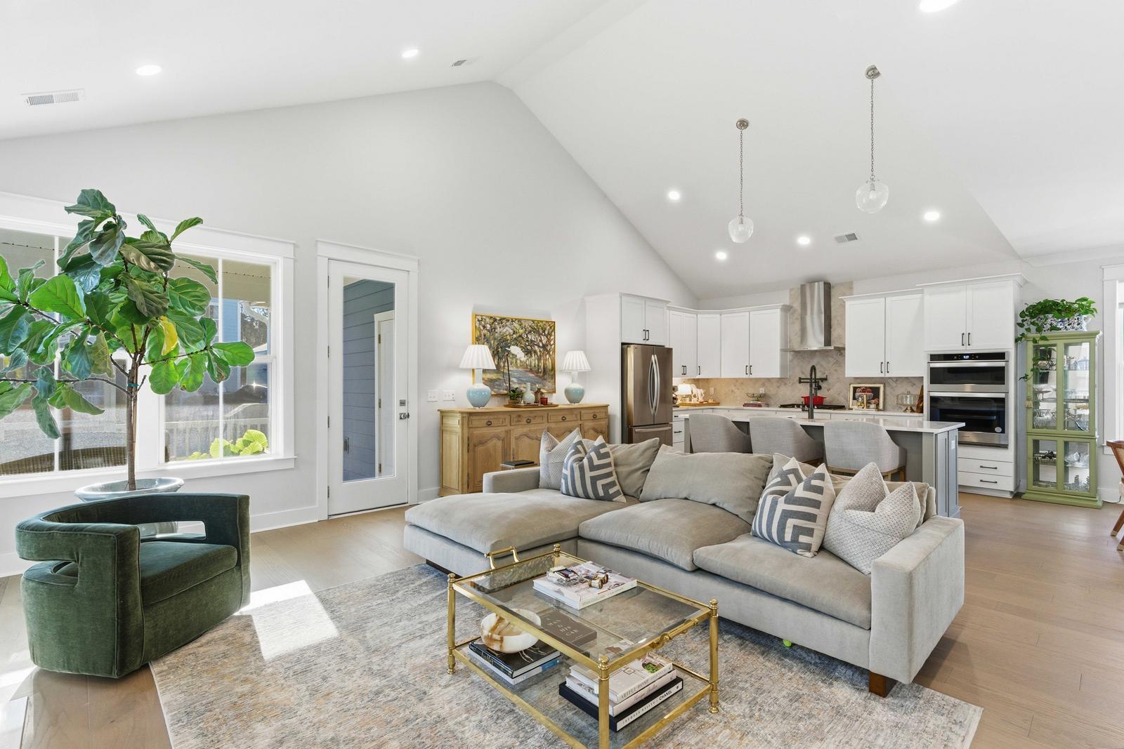 2011 Blue Bayou Boulevard