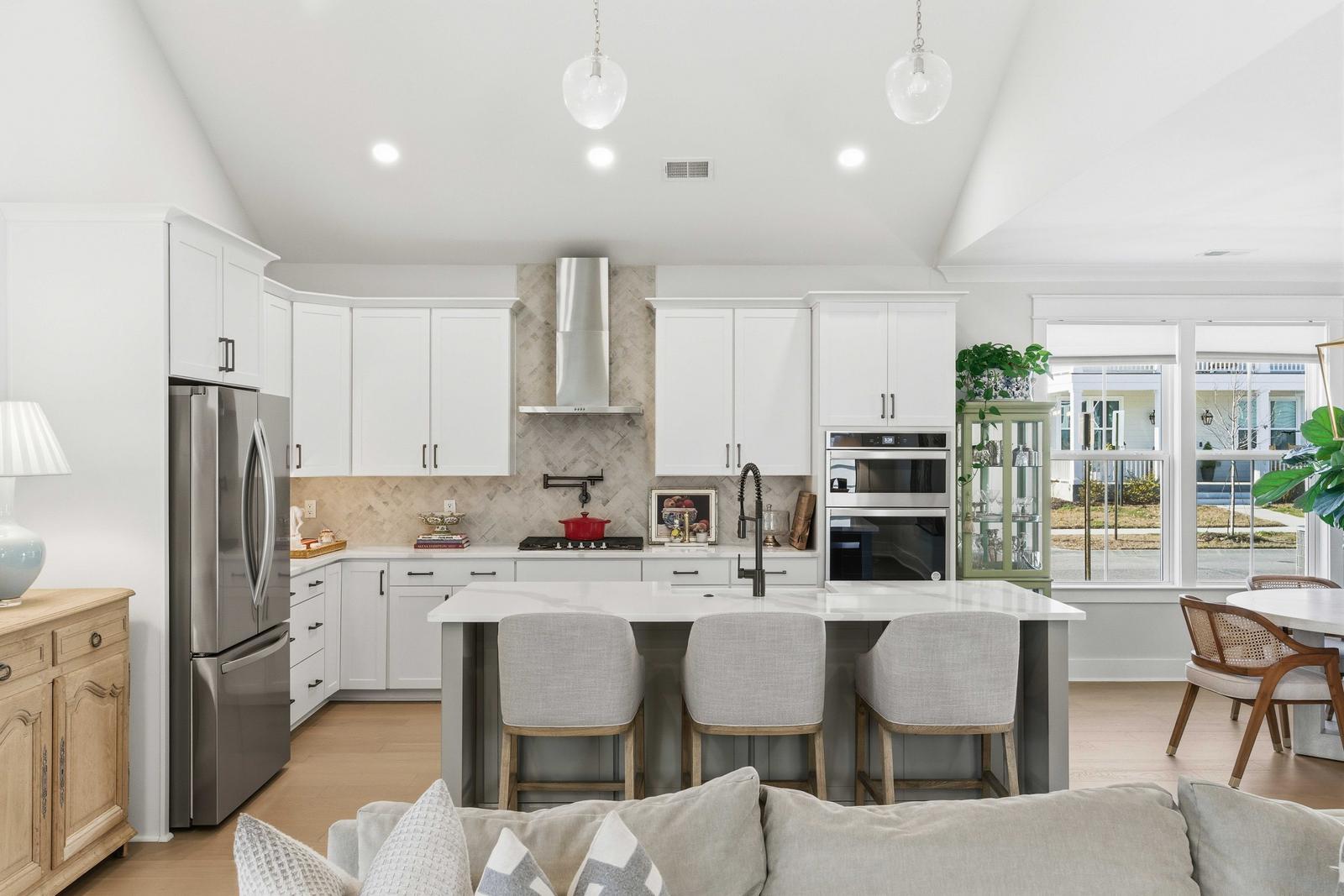 2011 Blue Bayou Boulevard