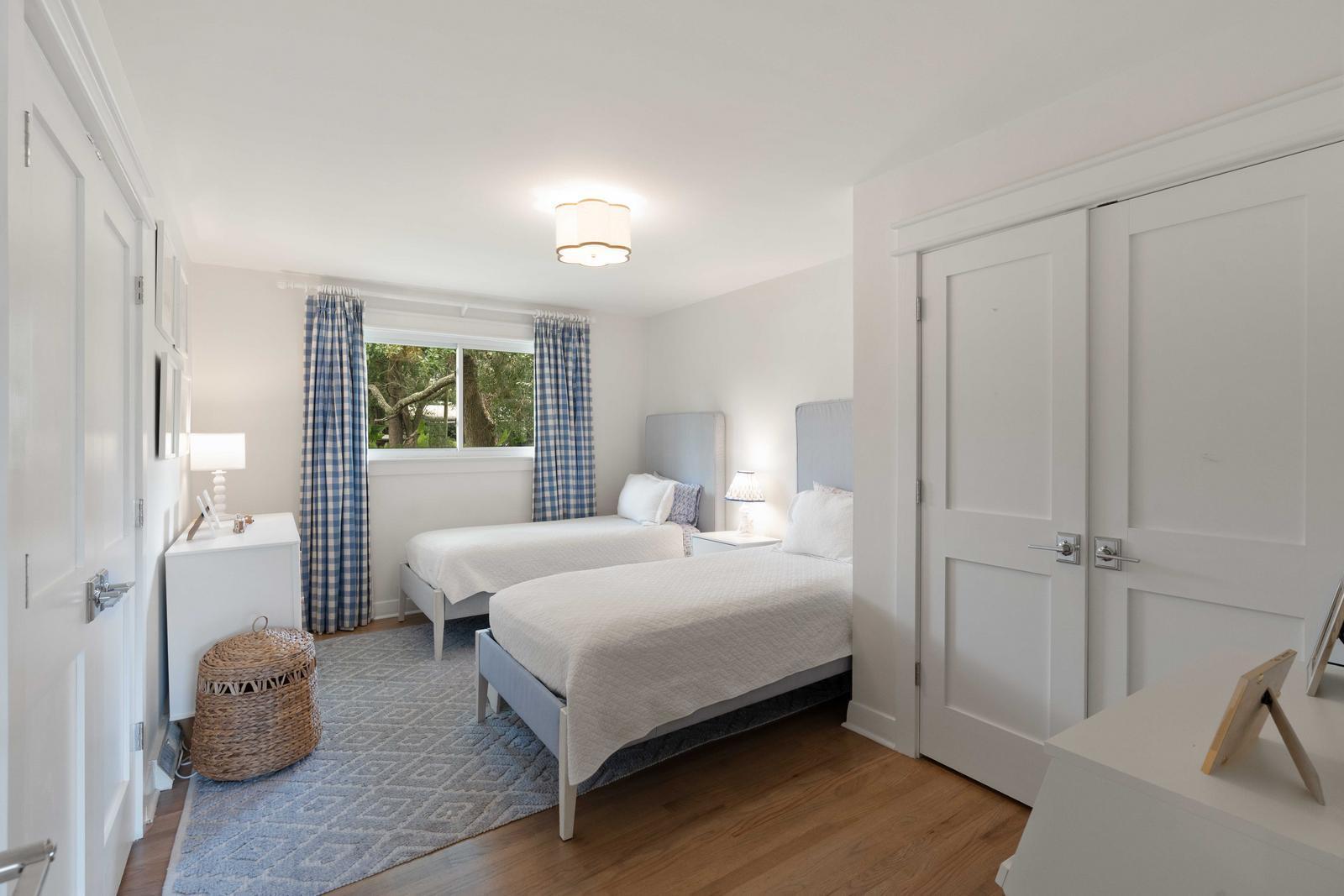 345 Confederate Circle